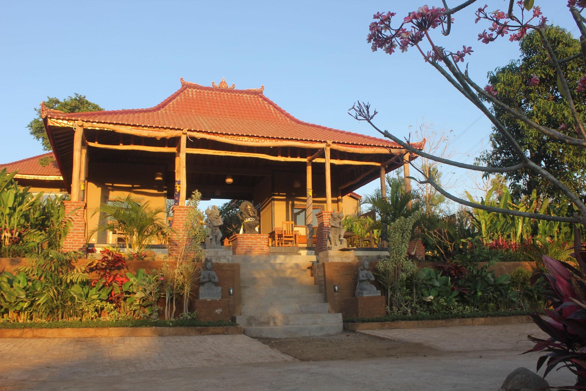 Vista Lobby Eliska Sari Bungalows