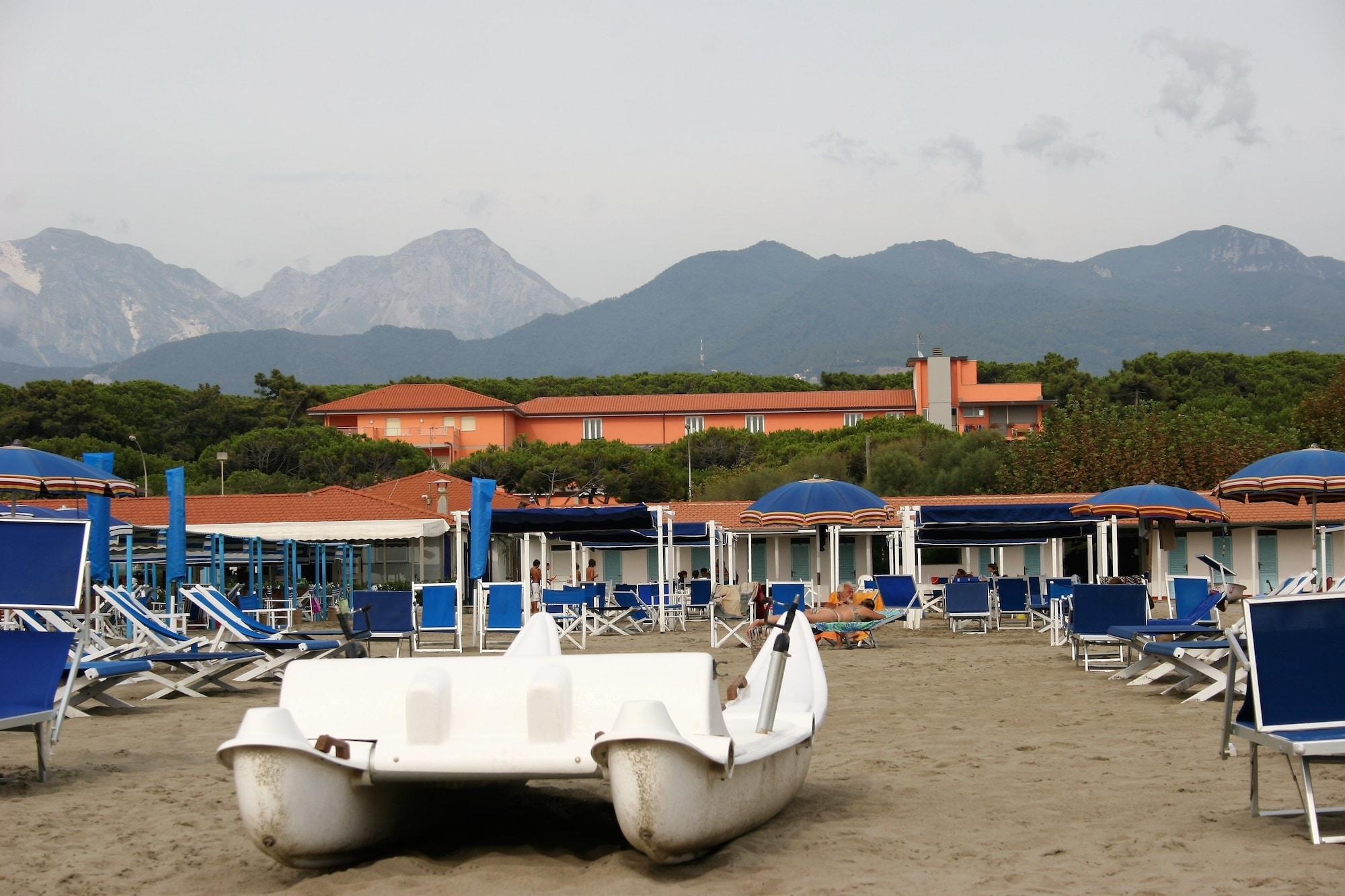 Playa Versilia Palace Hotel