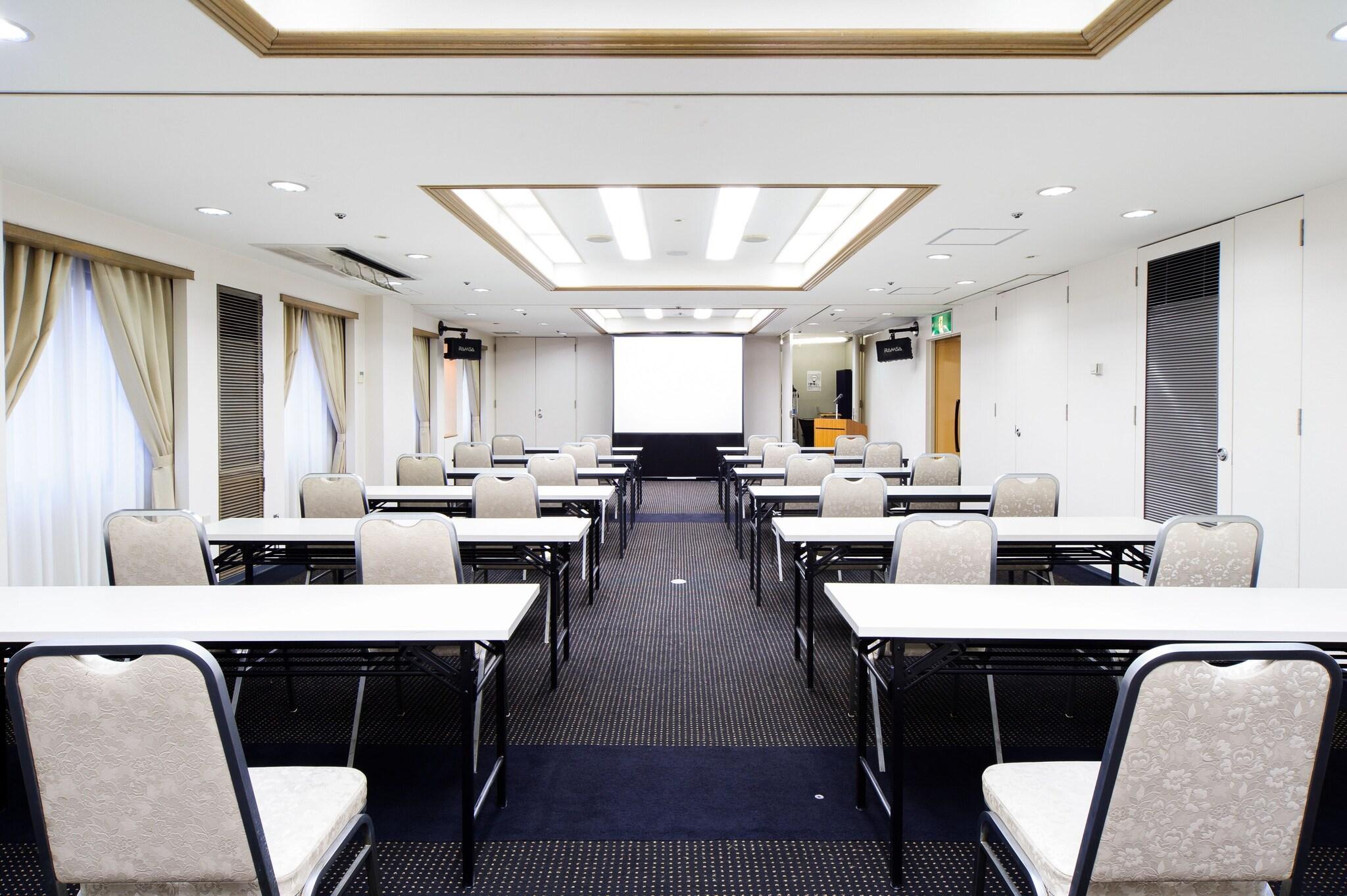 Centro de Negocios Osaka Fujiya Hotel