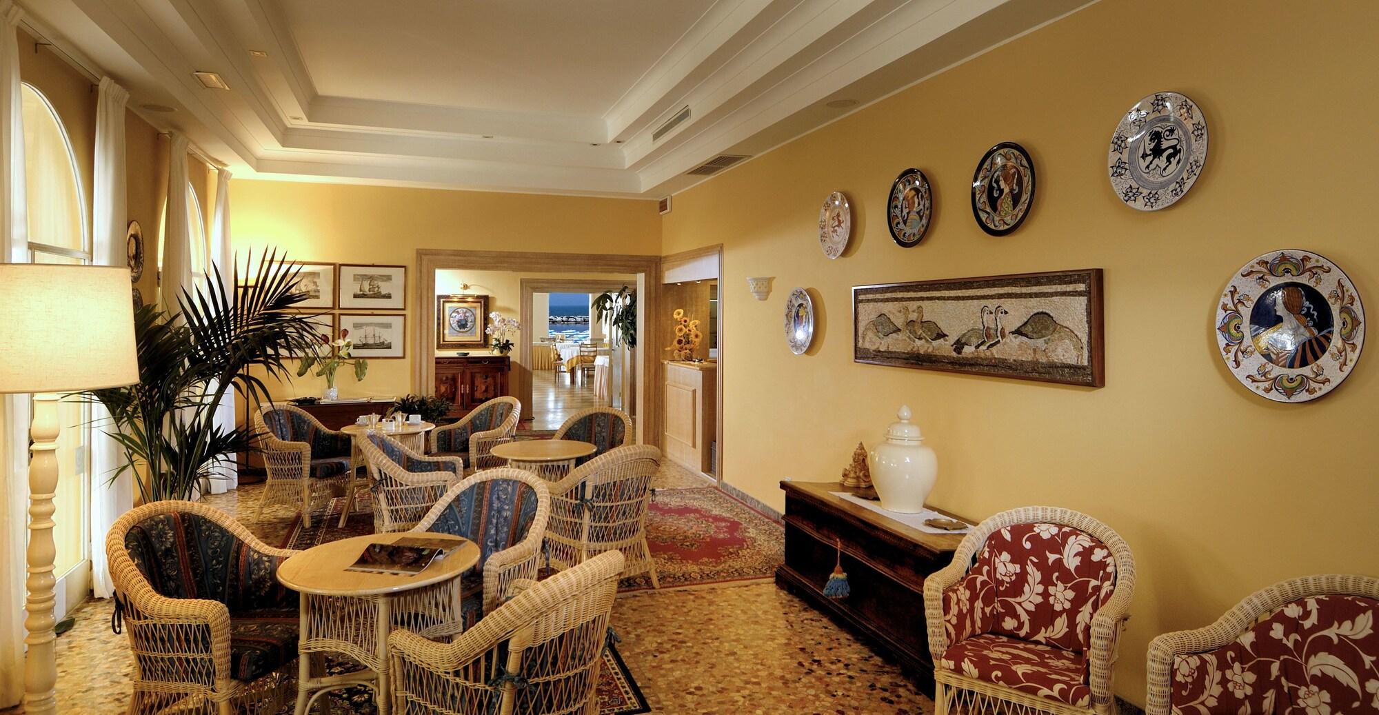 Vista Lobby Hotel Orizzonte