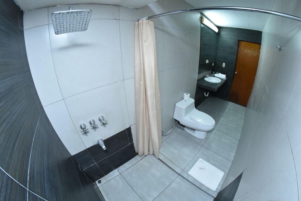 Baño Hotel Real Ica
