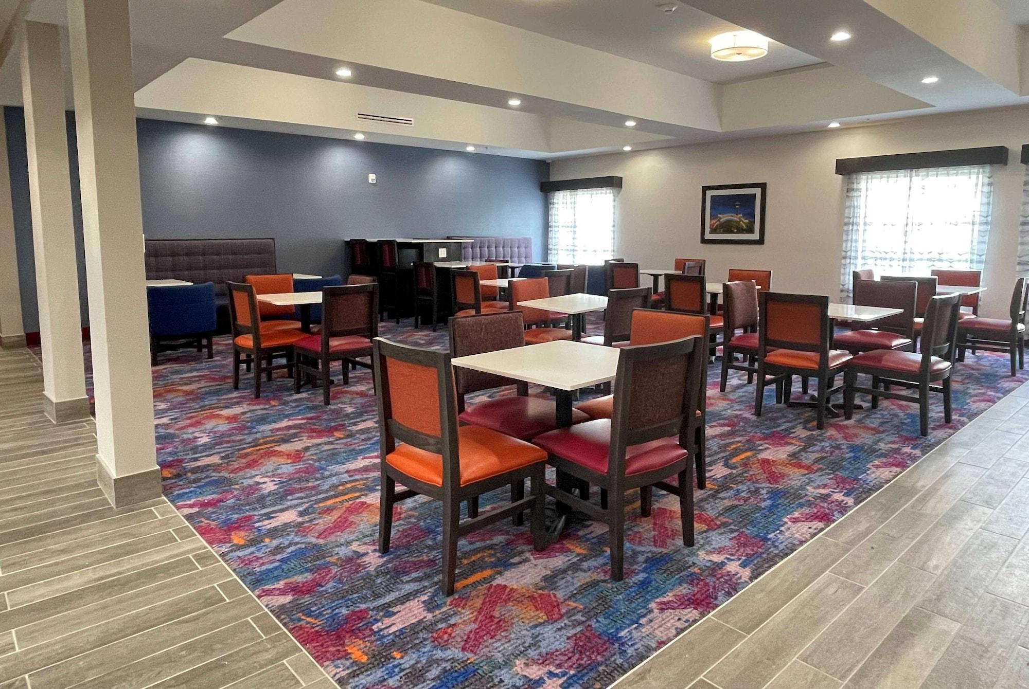 Restaurant La Quinta Inn and Suites by Wyndham Schertz-San Antonio-Selma