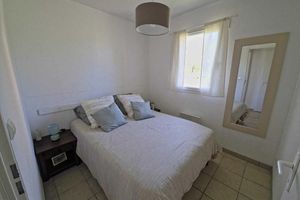 Alojamiento - Charming 2-bedroom house in serene Prayssac with swimming Pool
