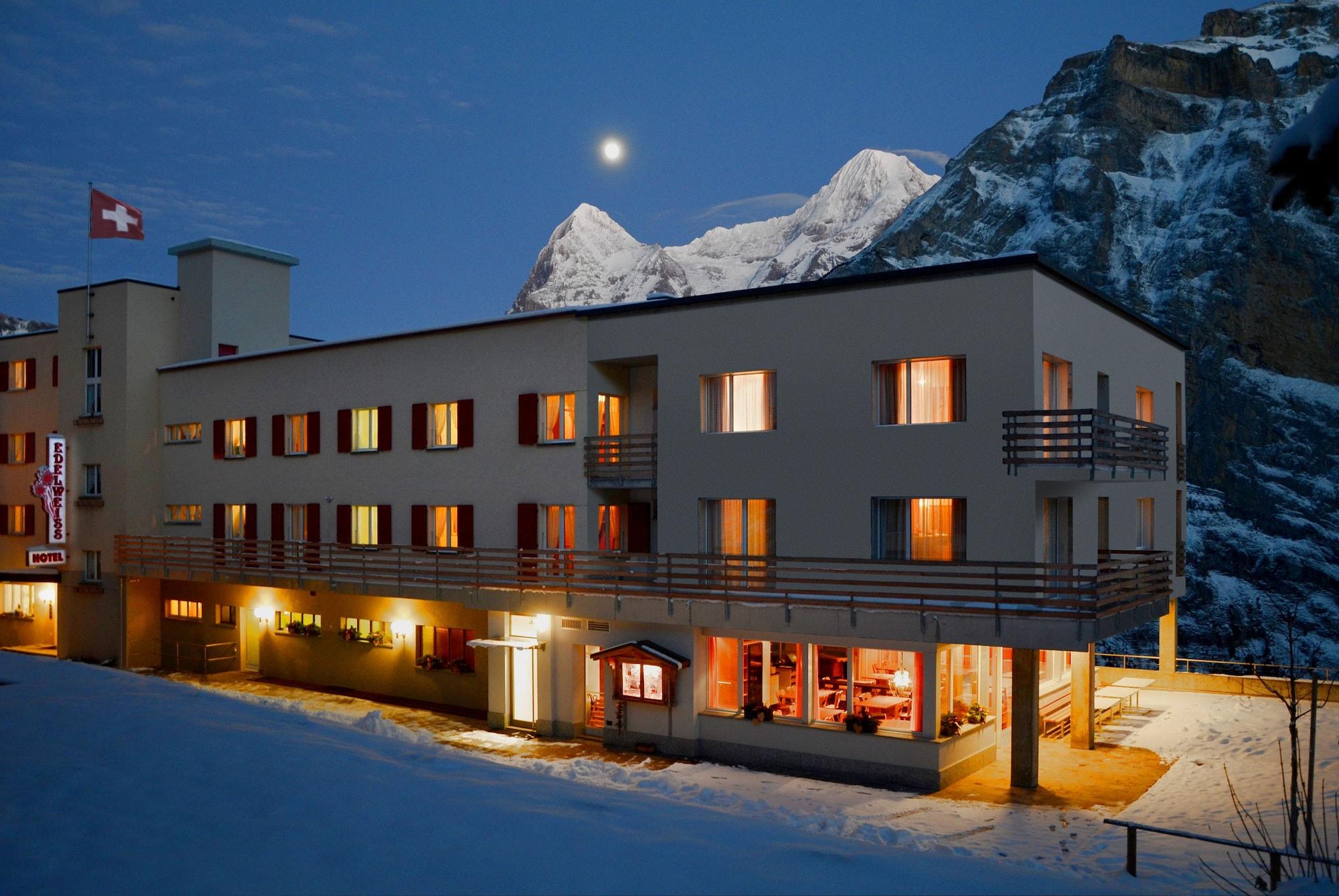 Vista Exterior Hotel Edelweiss Superior
