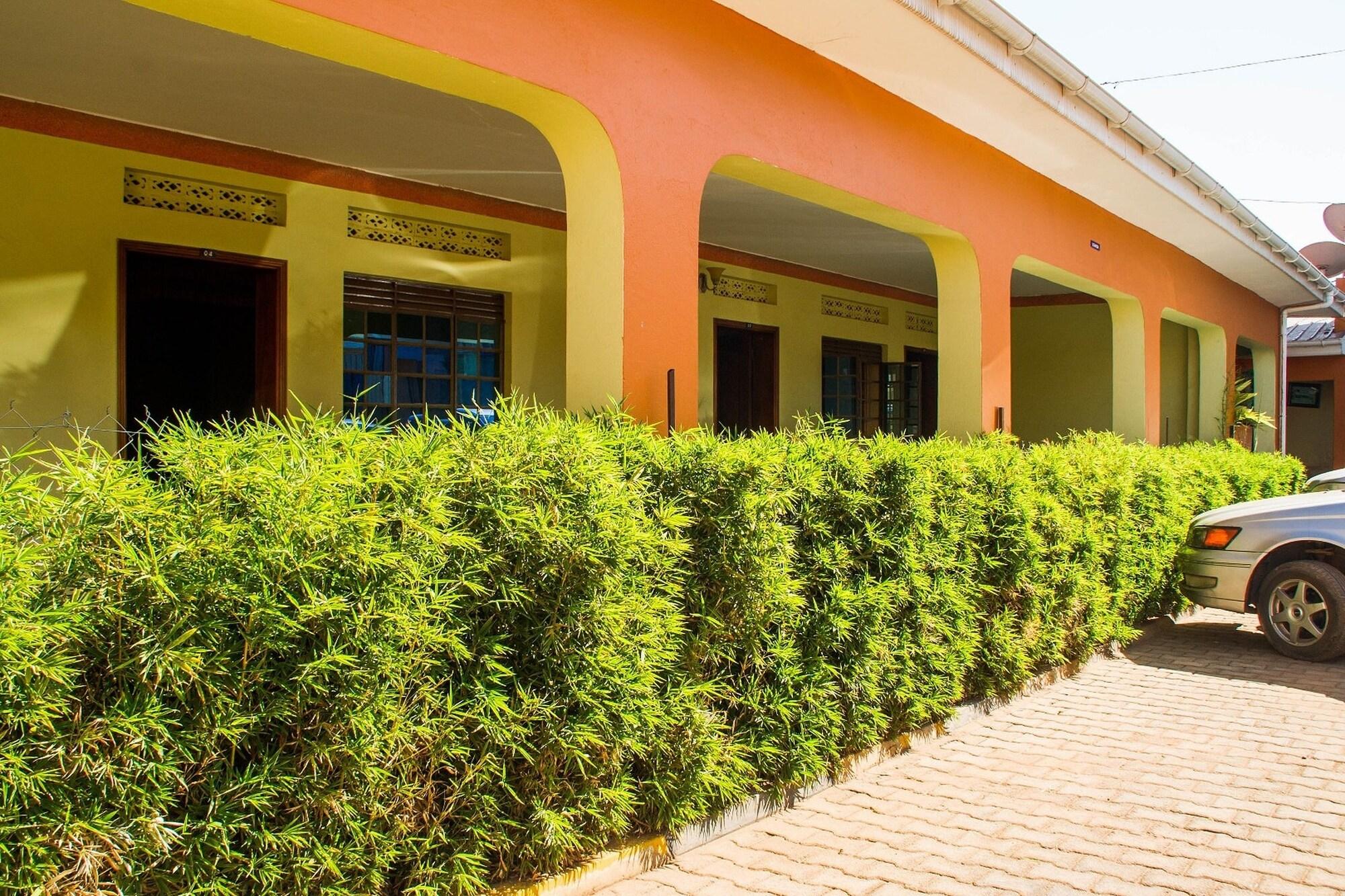 Vista Exterior Tik Hotel