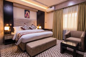 Alquiler Vacacional - Heroes Luxury Apartments and Suites