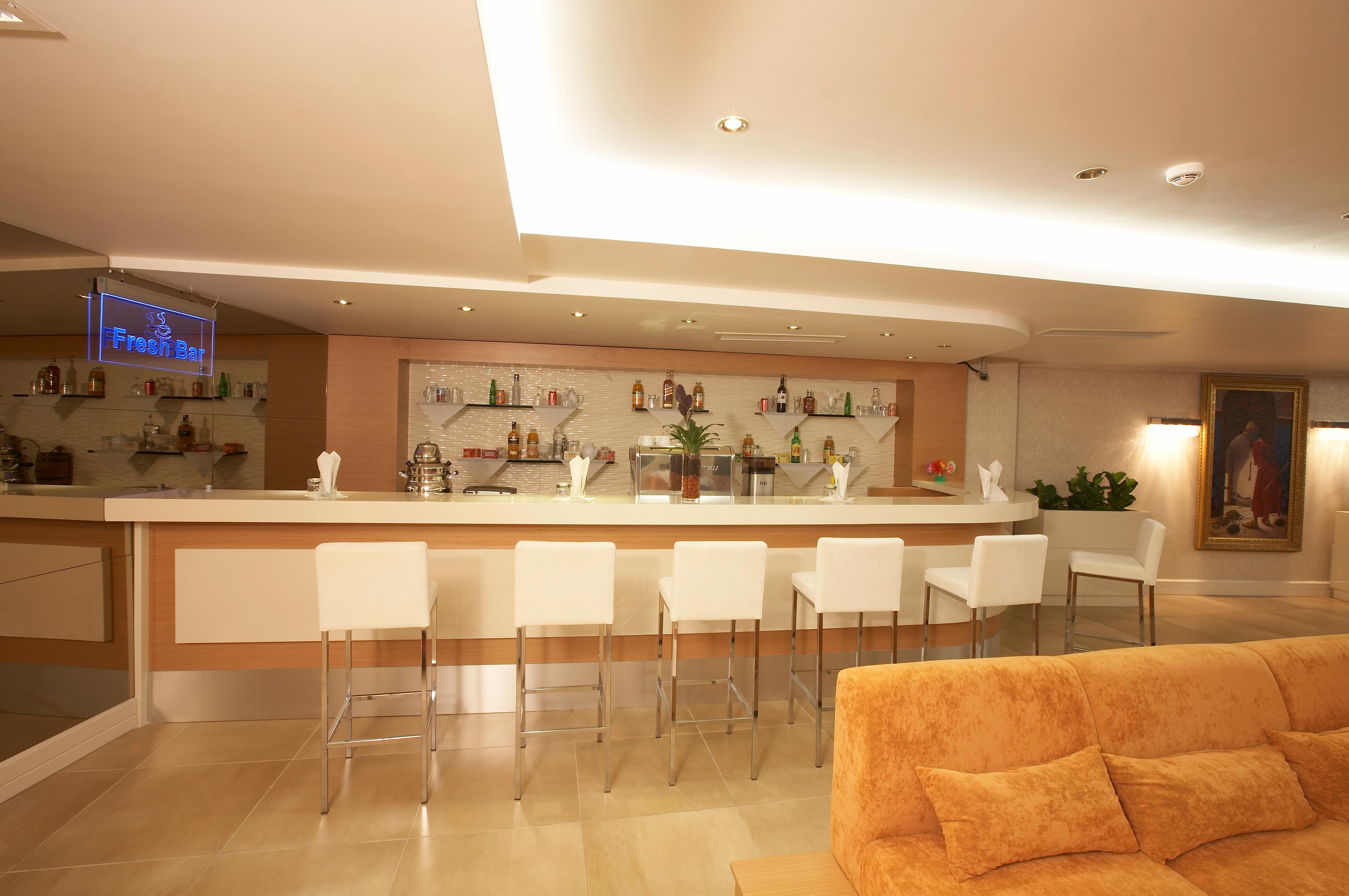 Vista Lobby Martinenz Hotel