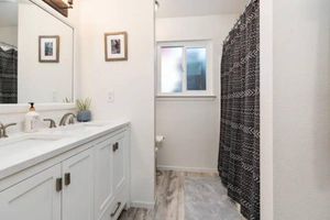 Alquiler Vacacional - ★Yosemite Gateway Oasis★  ♛Royal Beds  Pool