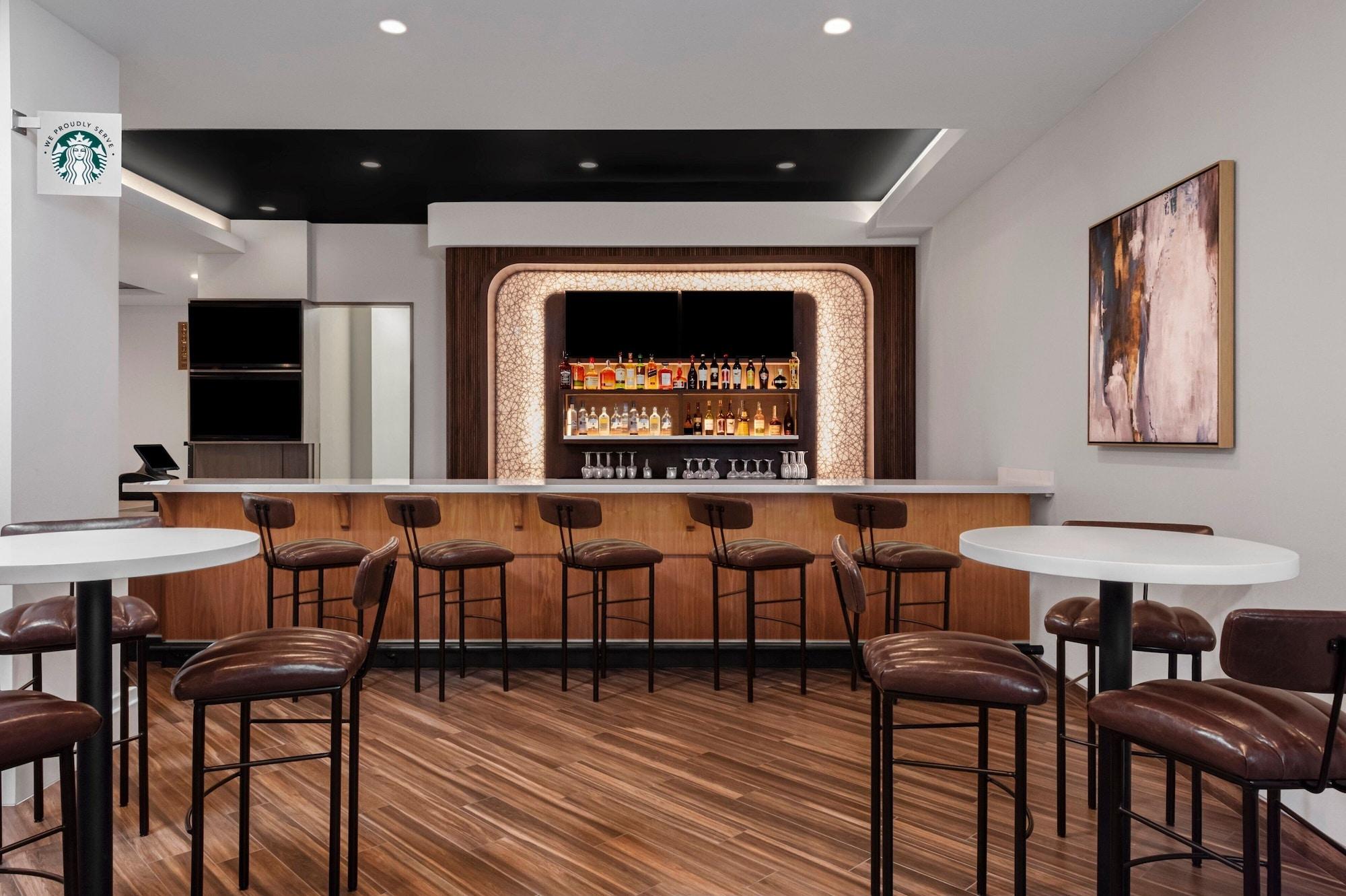 Restaurant Courtyard by Marriott San Diego Miramar