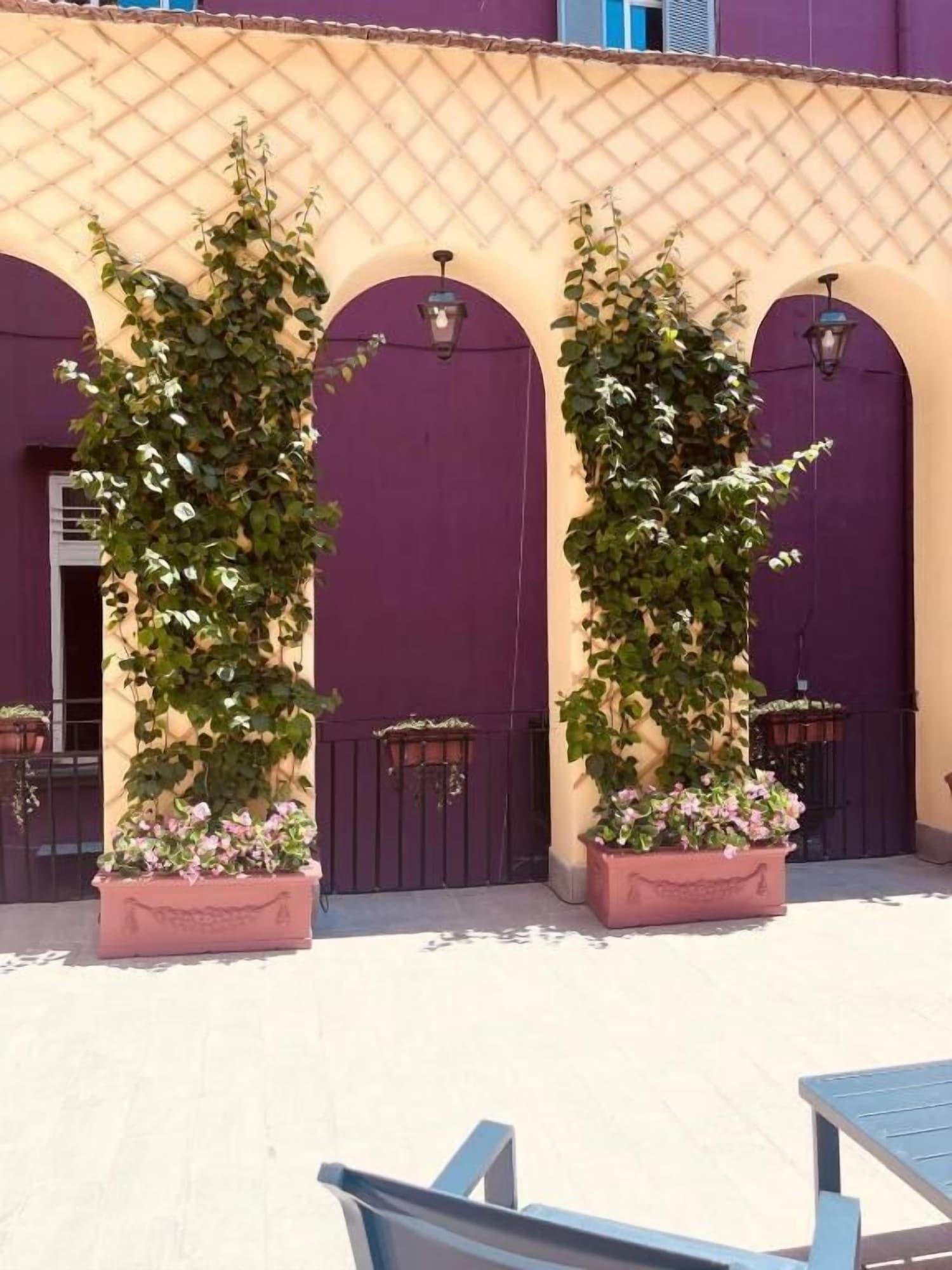 Habitación Gentile Suite Decumani