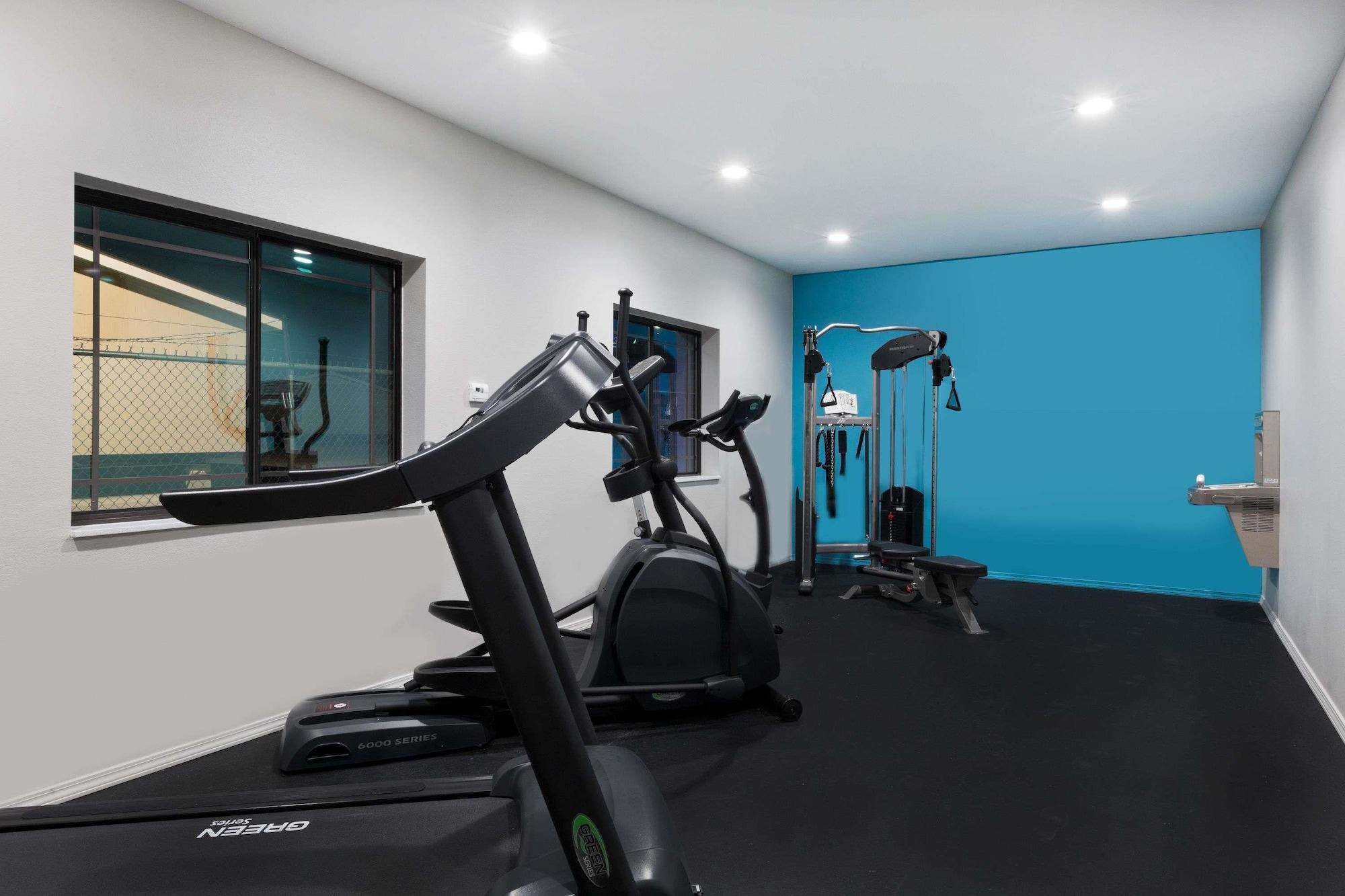Gimnasio Baymont by Wyndham Bryan College Station