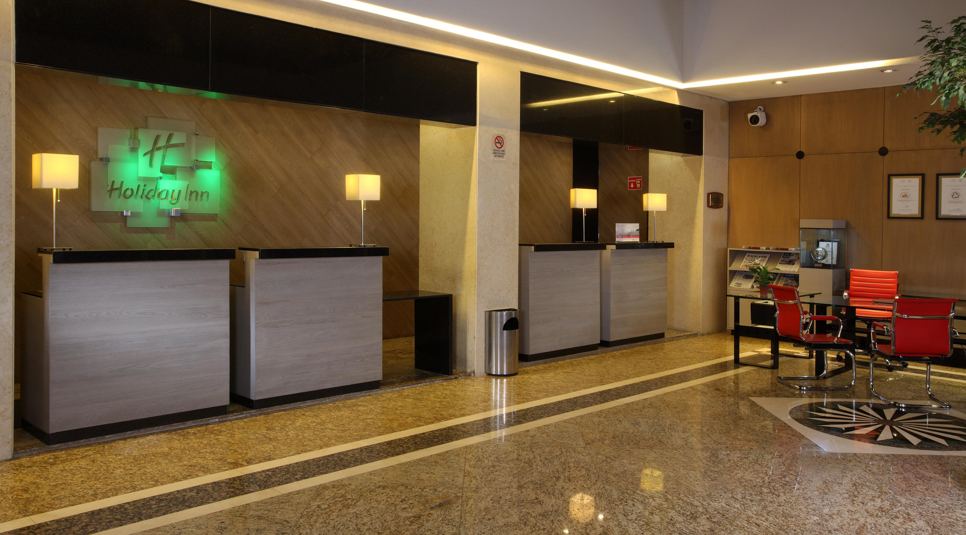 Vista Exterior Holiday Inn Ciudad De Mexico-Trade Center by IHG