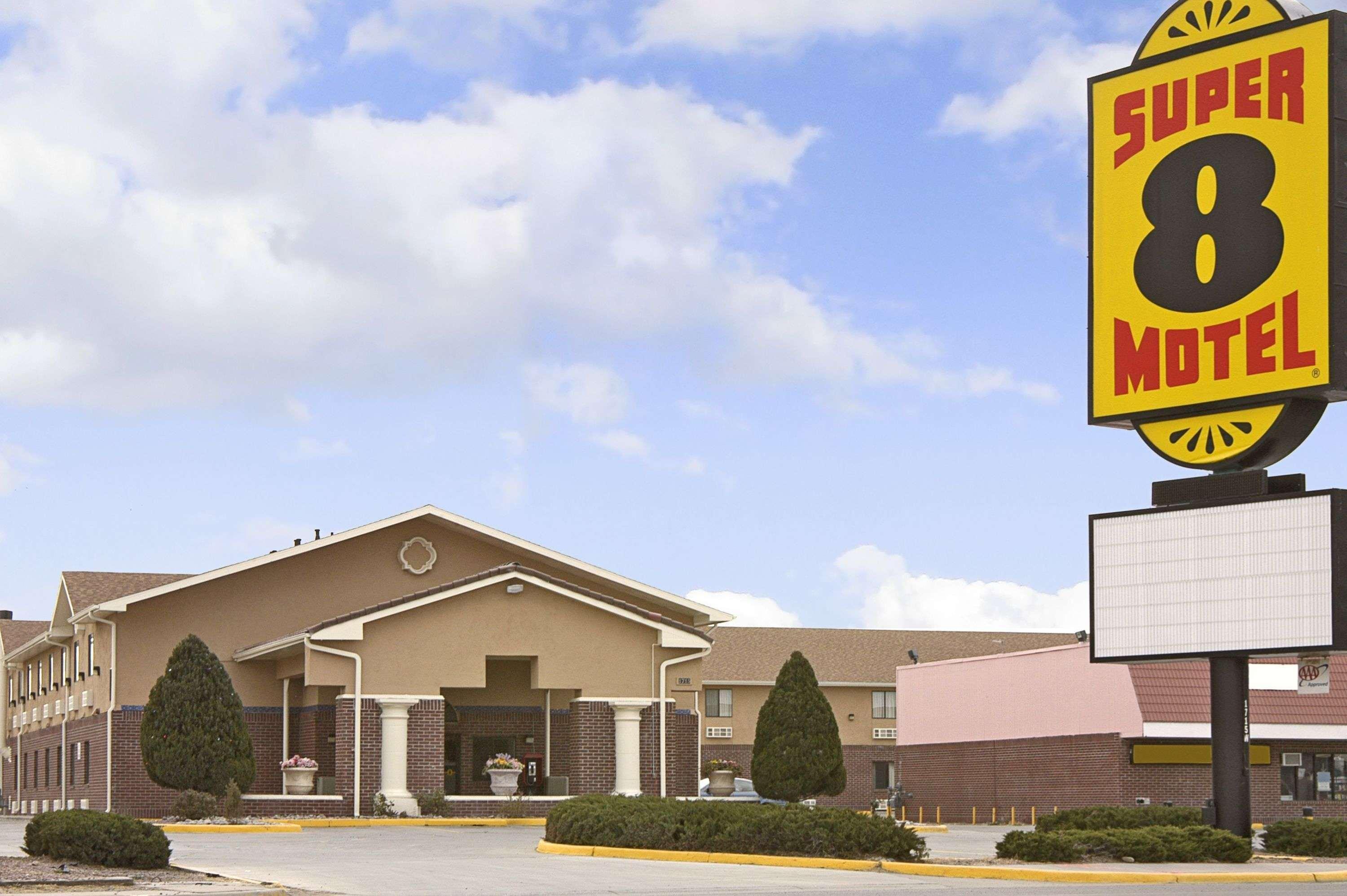 Varios Super 8 by Wyndham Gallup