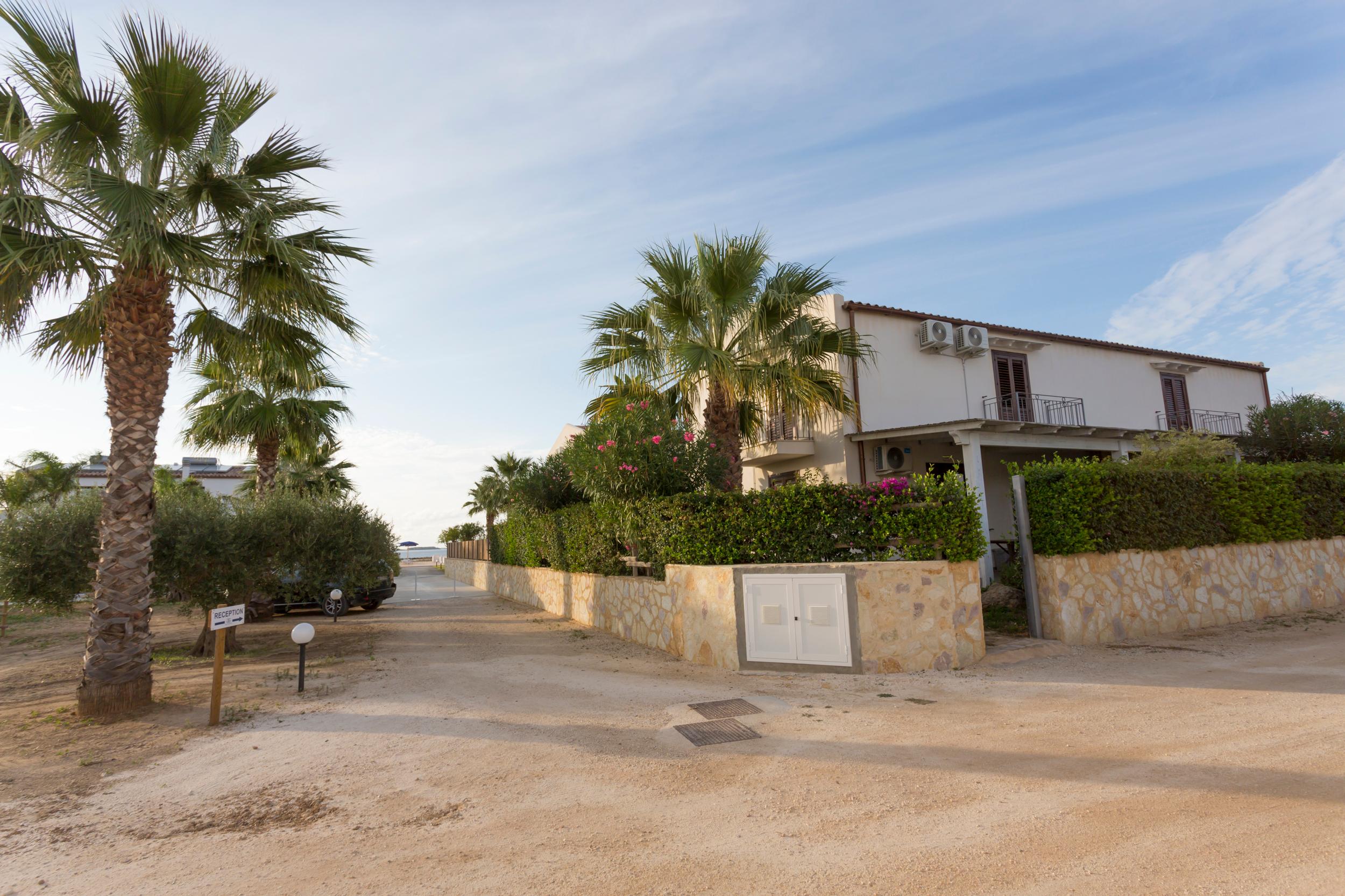 Vista Lobby Oasi Guzzetta Hotel e Case Vacanze