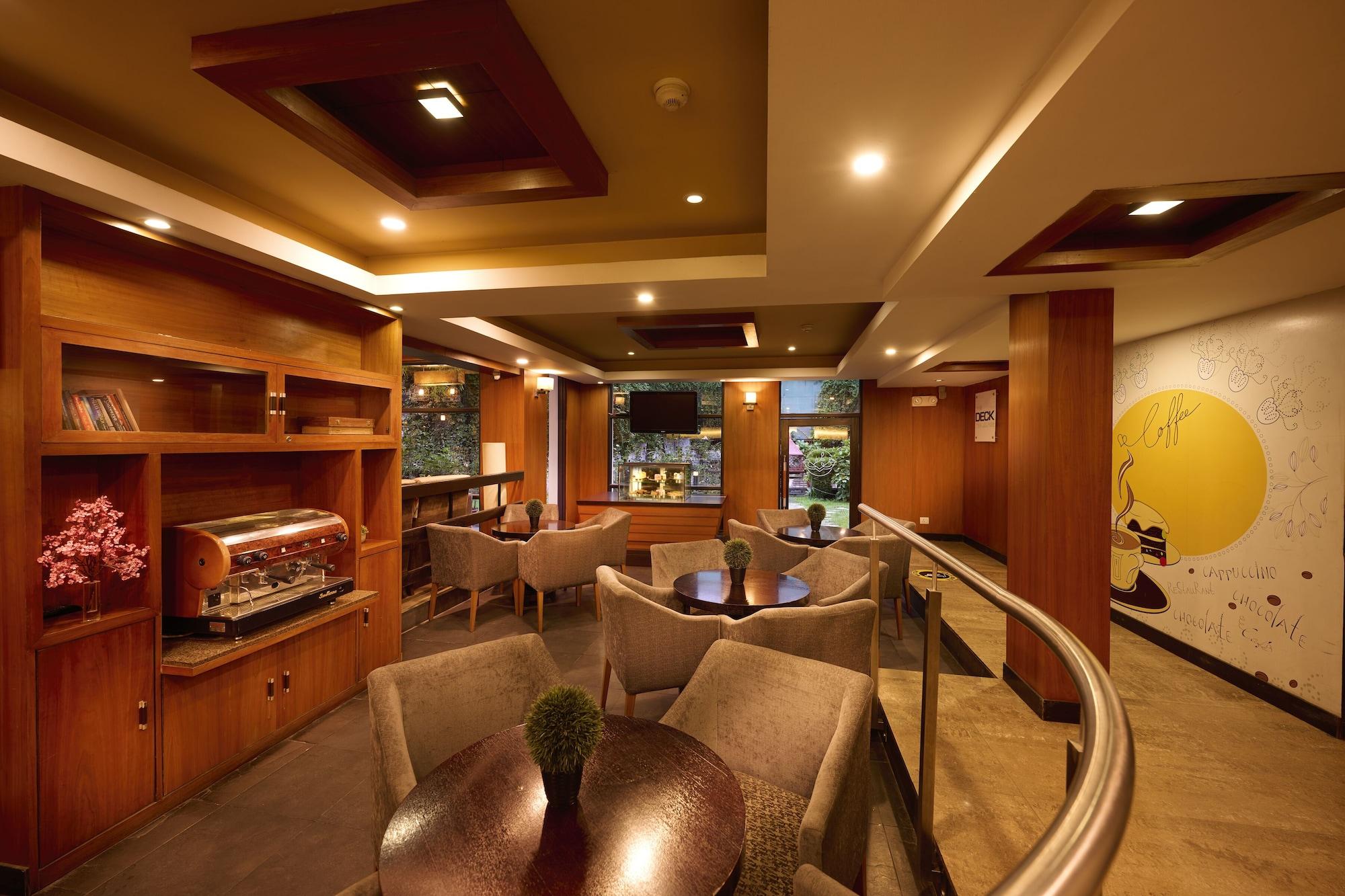 Vista Lobby Renest River Country Resort Manali