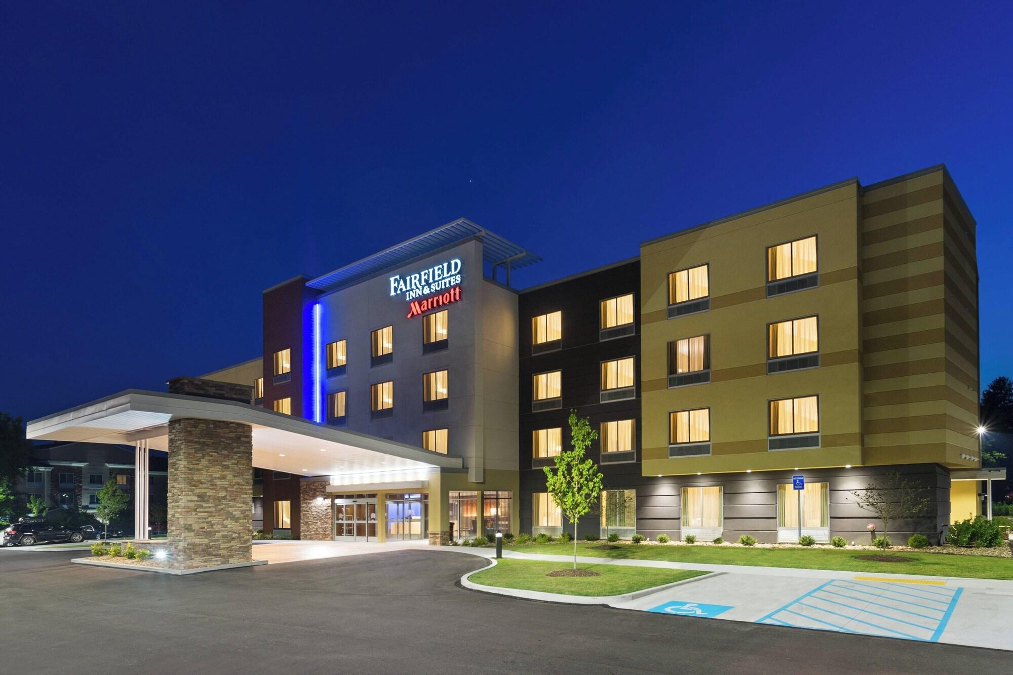 Varios Fairfield Inn and Suites by Marriott Belle Vernon