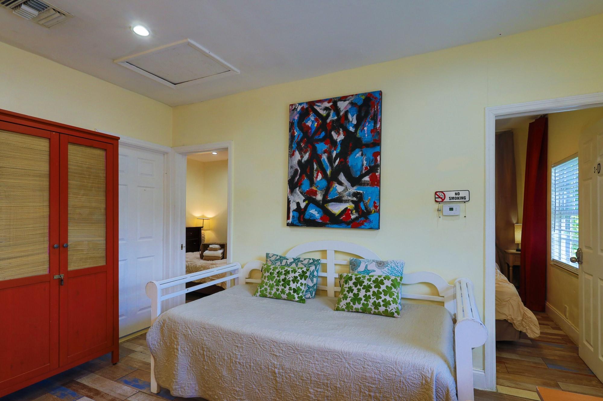 Varios Miami Vacations 3 bedrooms with parking