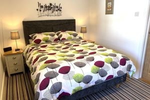 Alquiler Temporario - Stylish rural retreat with king-size comfort, close to Bude's stunning coastline