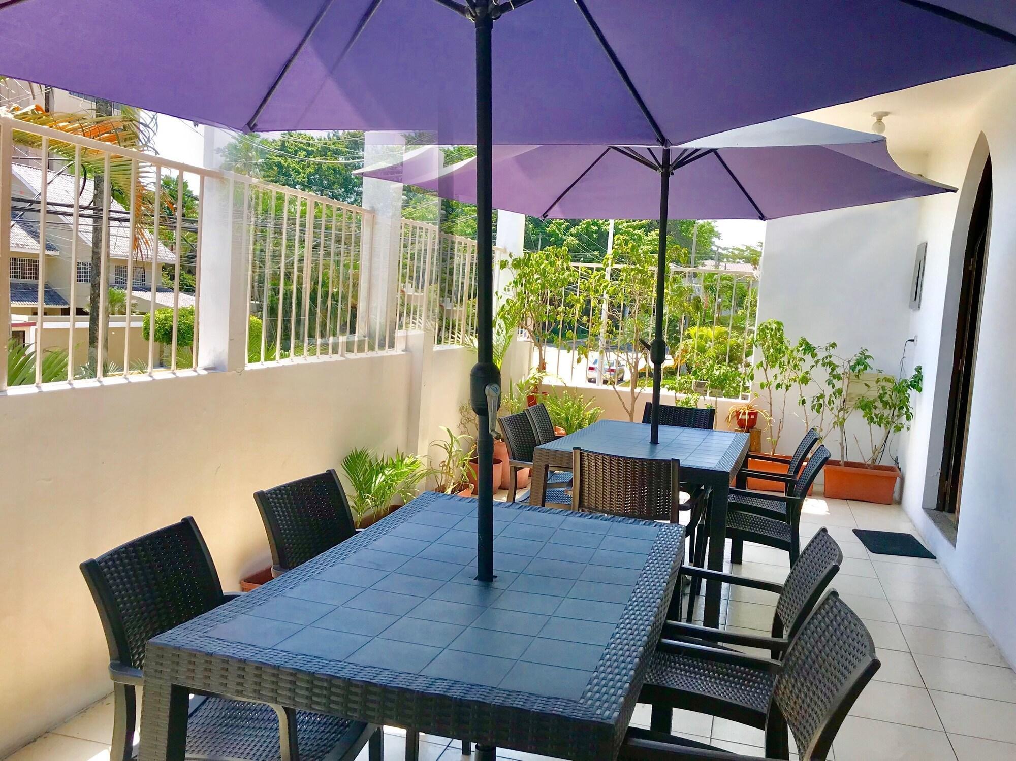 Vista Exterior Kuri Suites