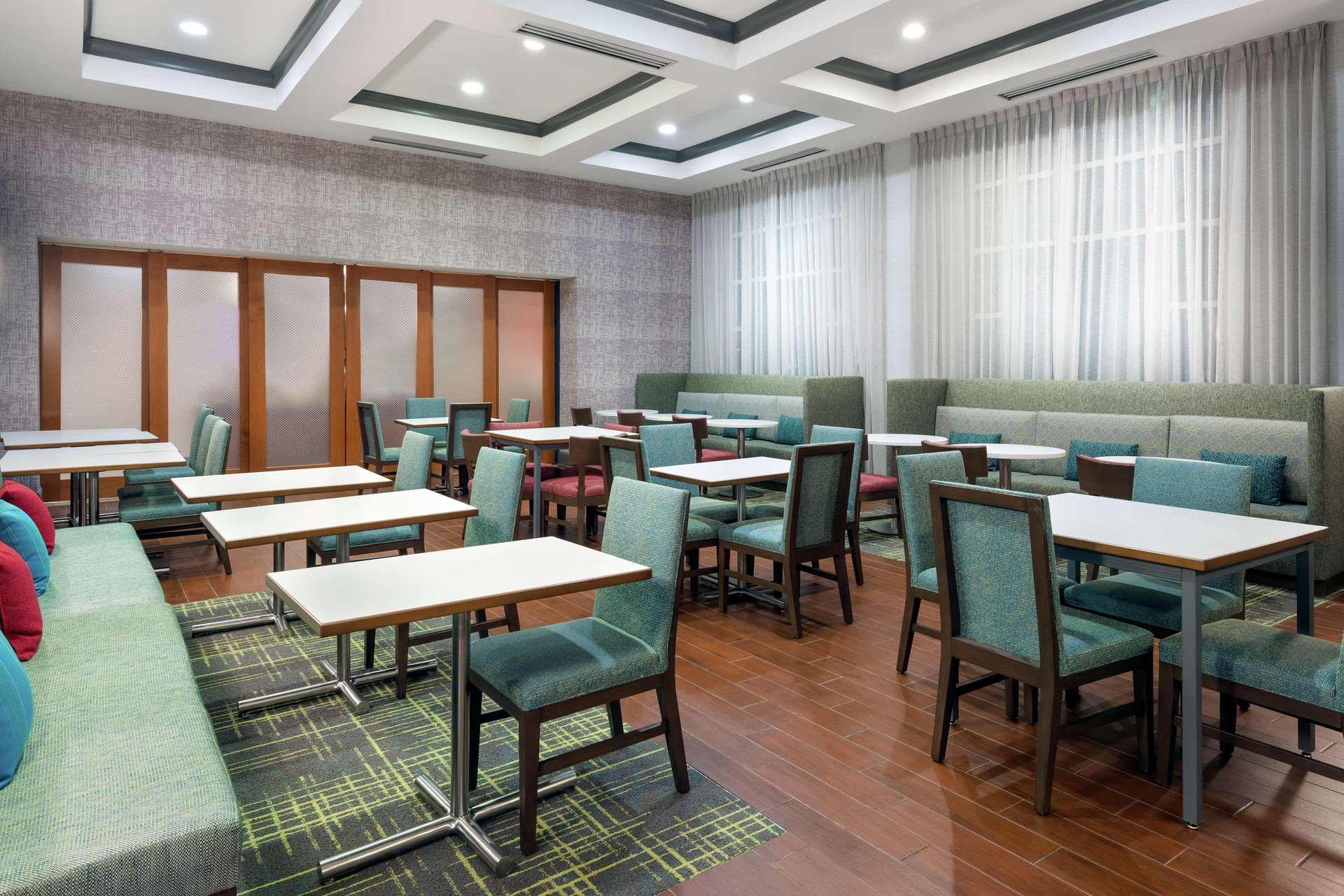 Restaurant Hampton Inn & Suites Orlando Airport @ Gateway Village