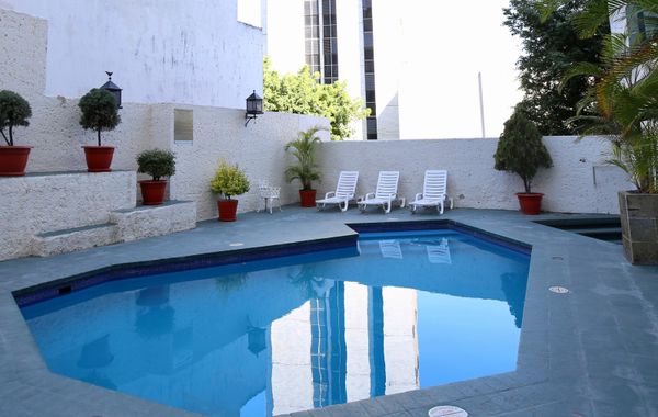 Hotel Aranzazú Eco - Hoteles cerca de La Central de Autobuses en Guadalajara