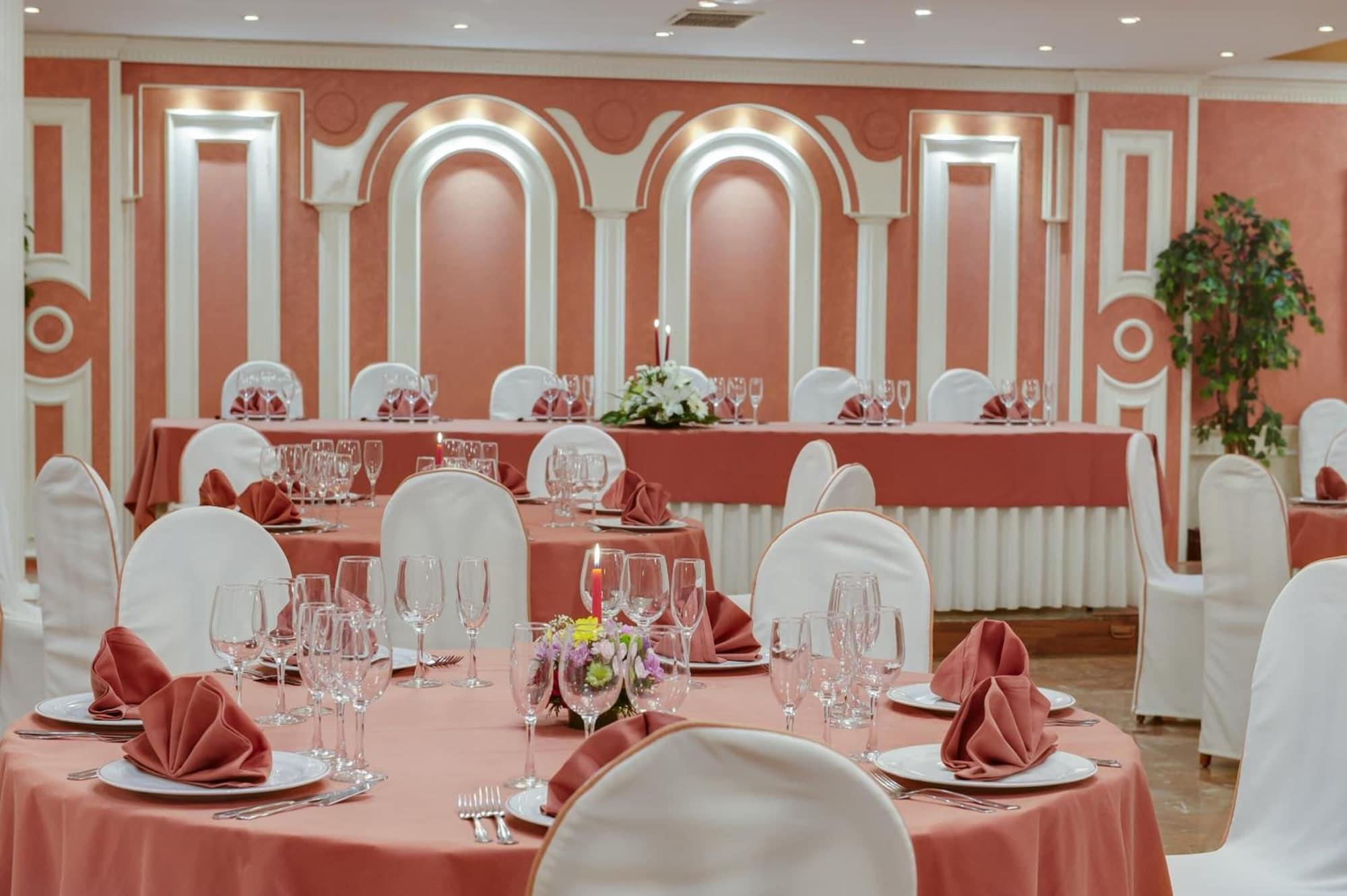 Salón de Baile Hostal Torrejón