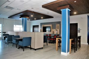Alojamiento - Holiday Inn Express & Suites Edmonton SW - Windermere by IHG