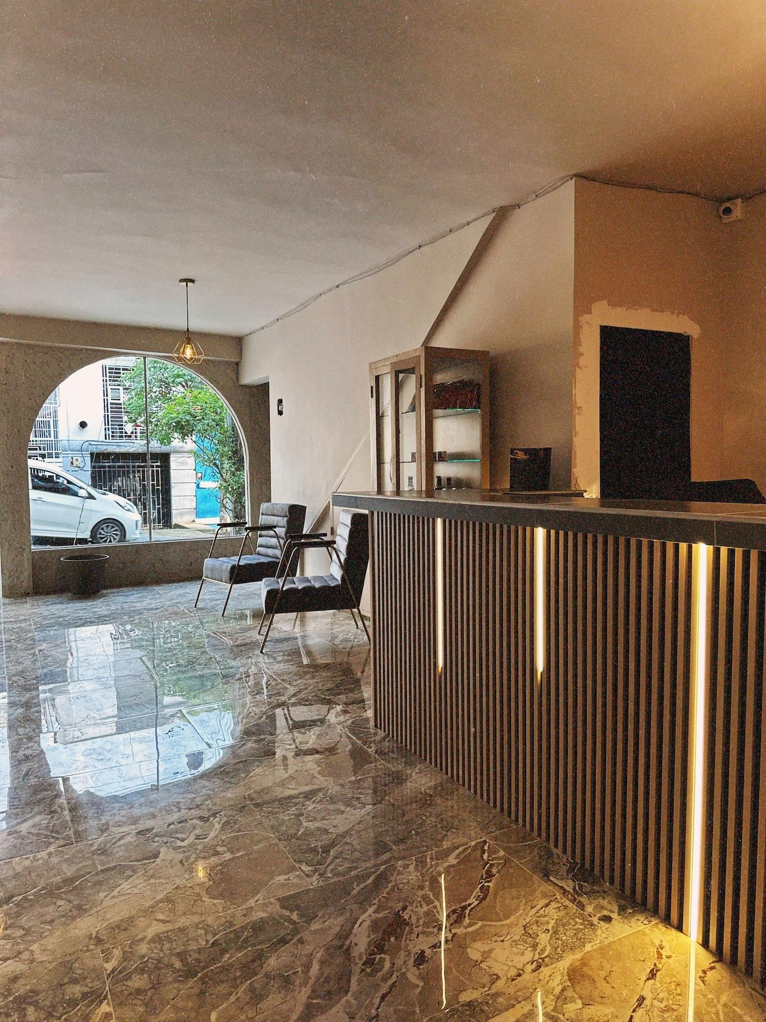 Vista Lobby History Center Hotel