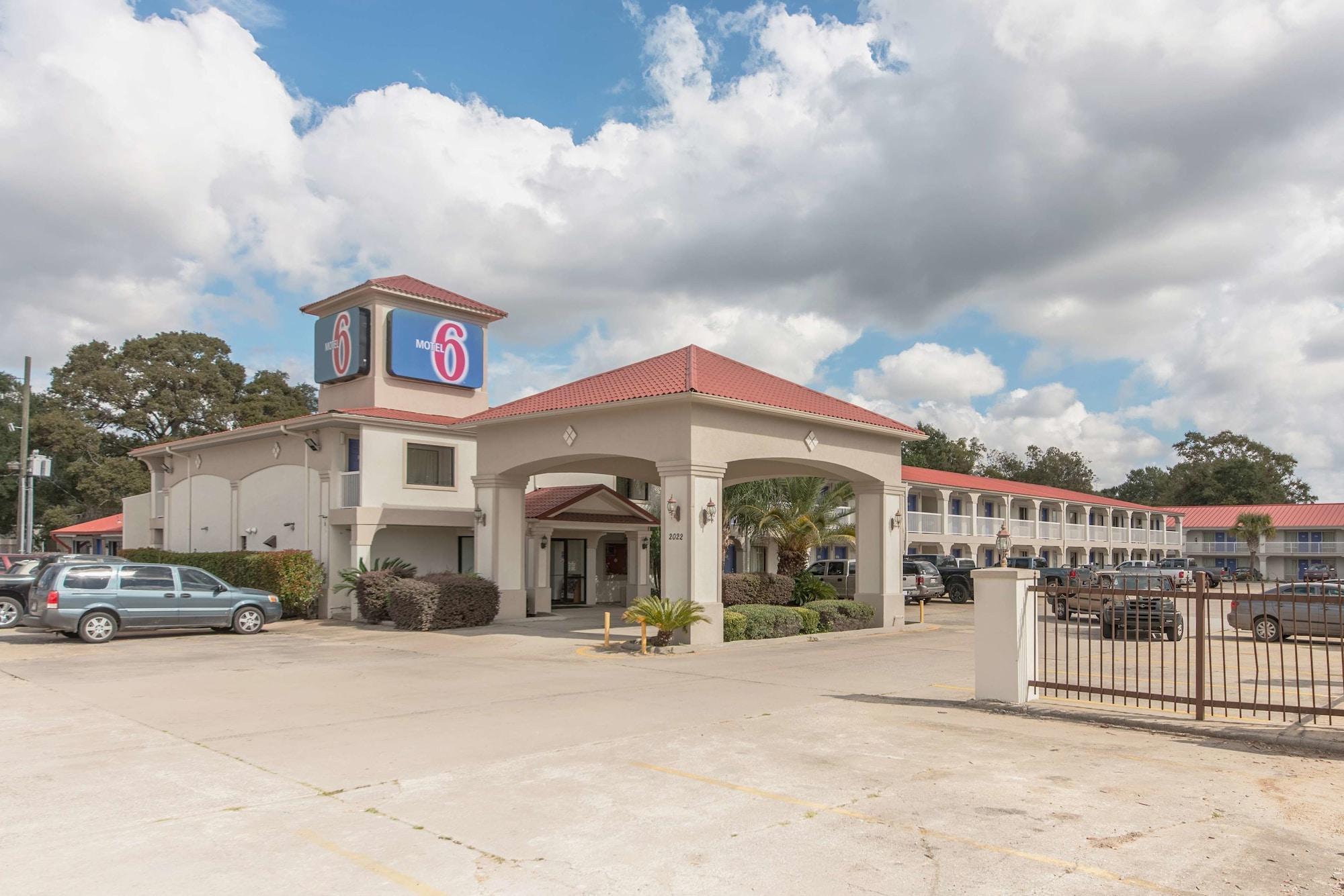 Vista Exterior Motel 6 Sulphur, LA