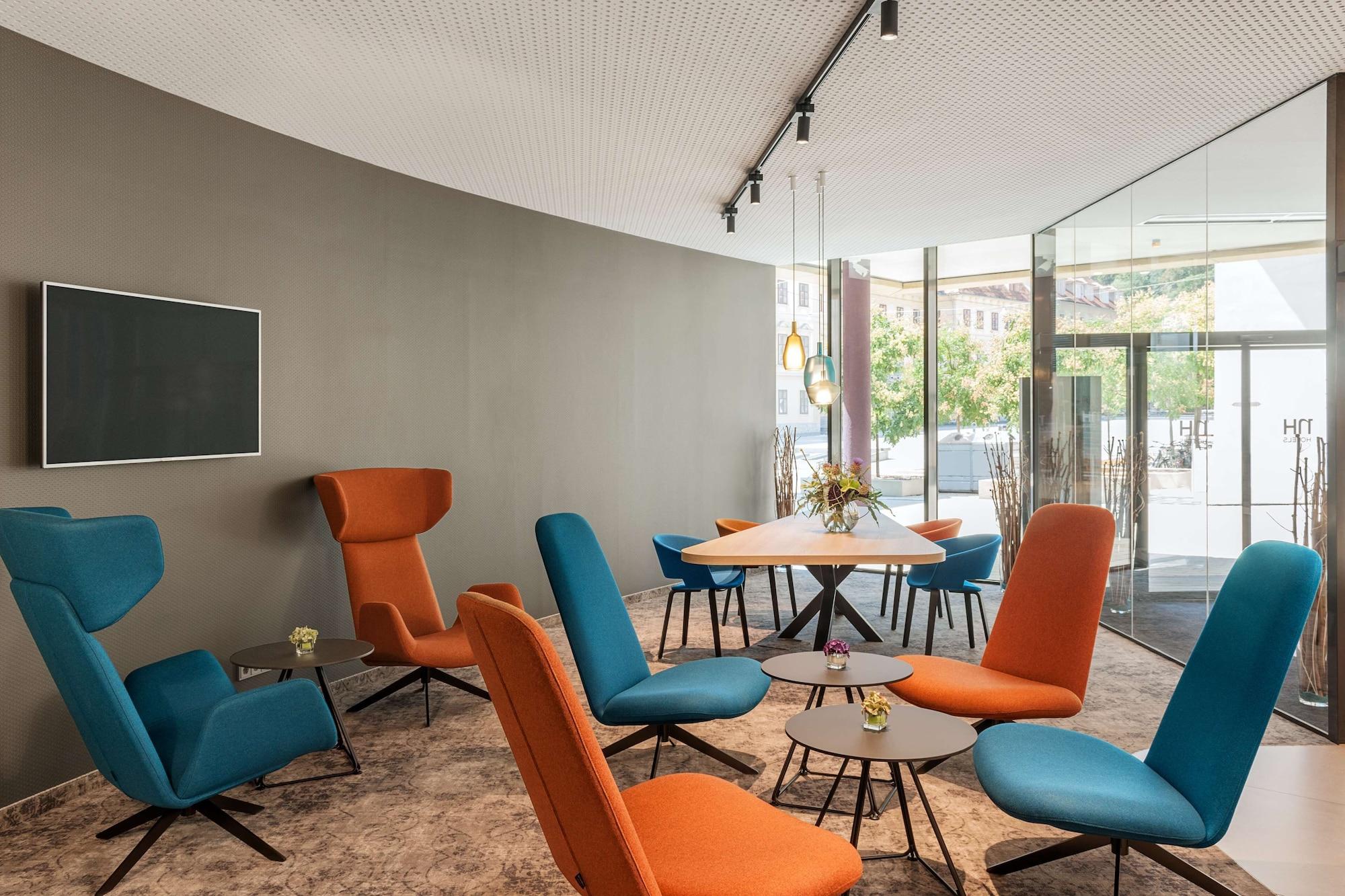 Vista Lobby NH Graz City