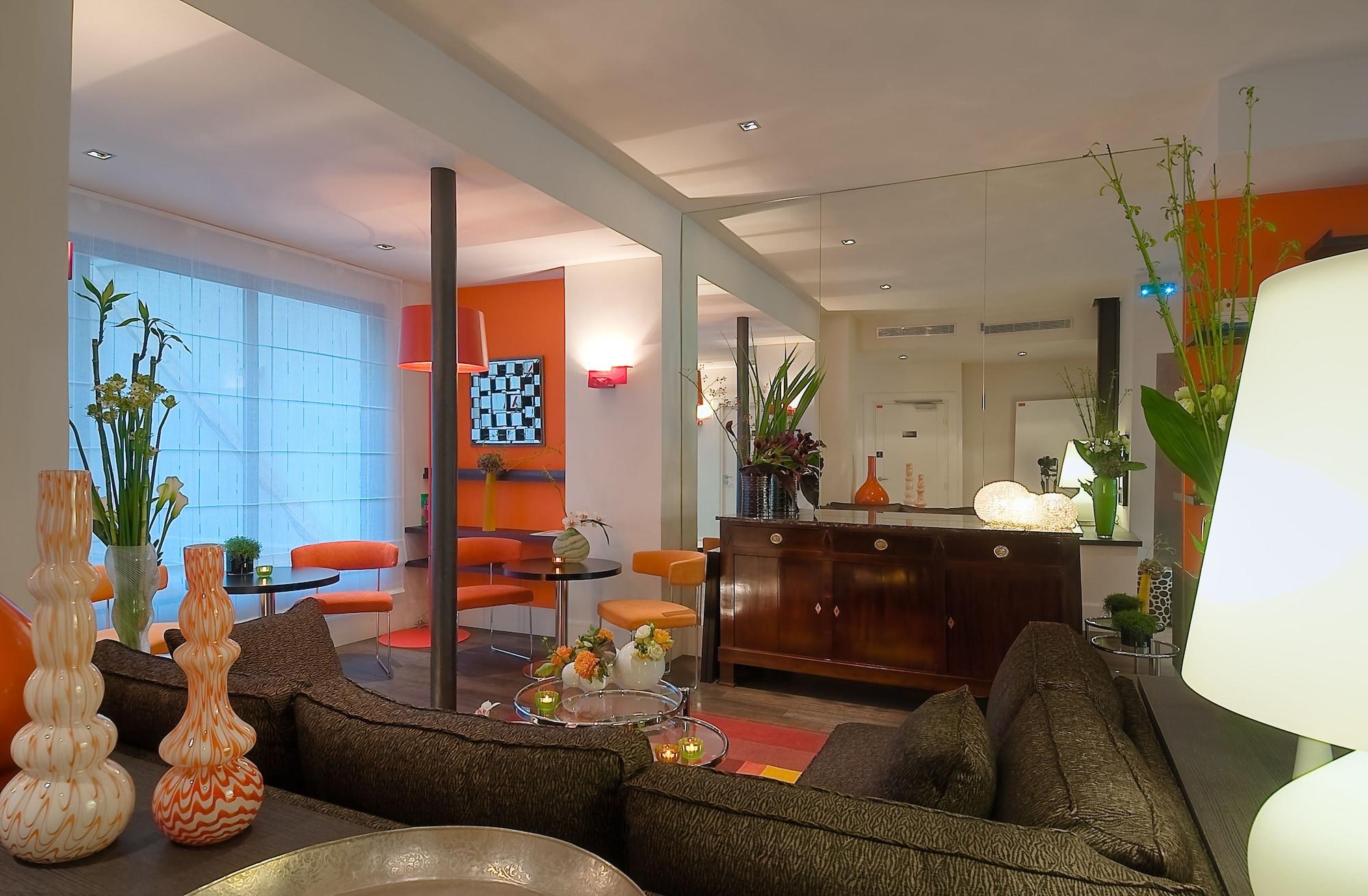 Vista Lobby Hotel Marais Bastille