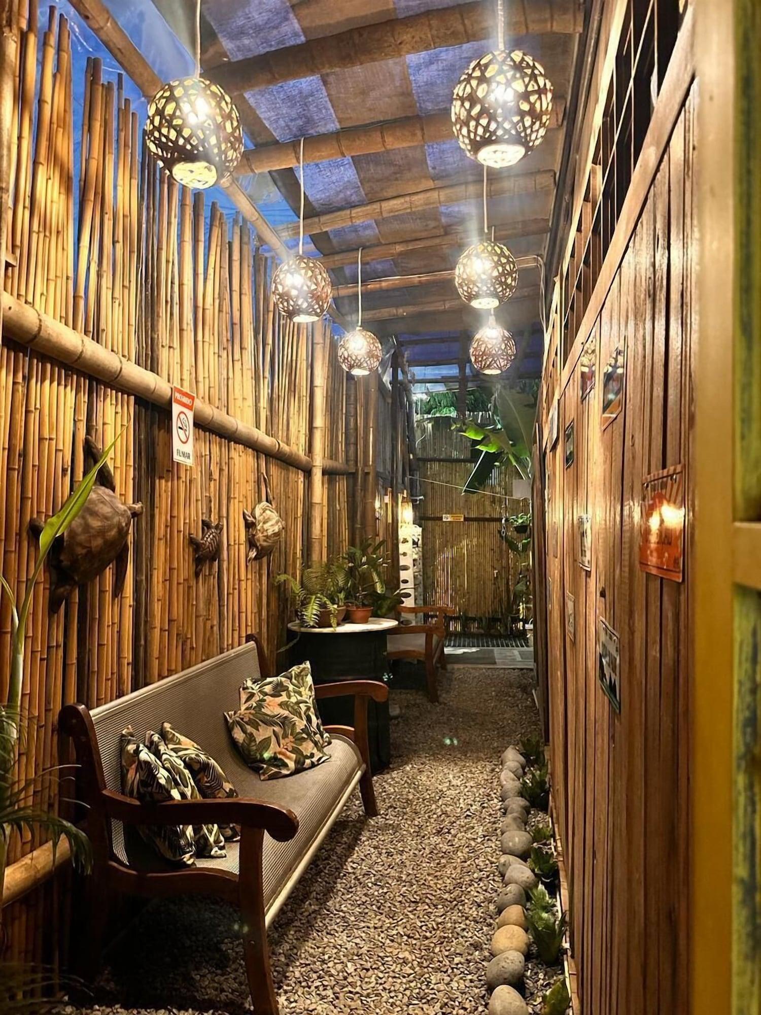 Comodidades do quarto Doce Lar Acomodações  Noronha