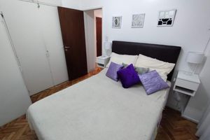 Alquiler Vacacional - Departamento 2 Ambientes con Cochera. Abasto