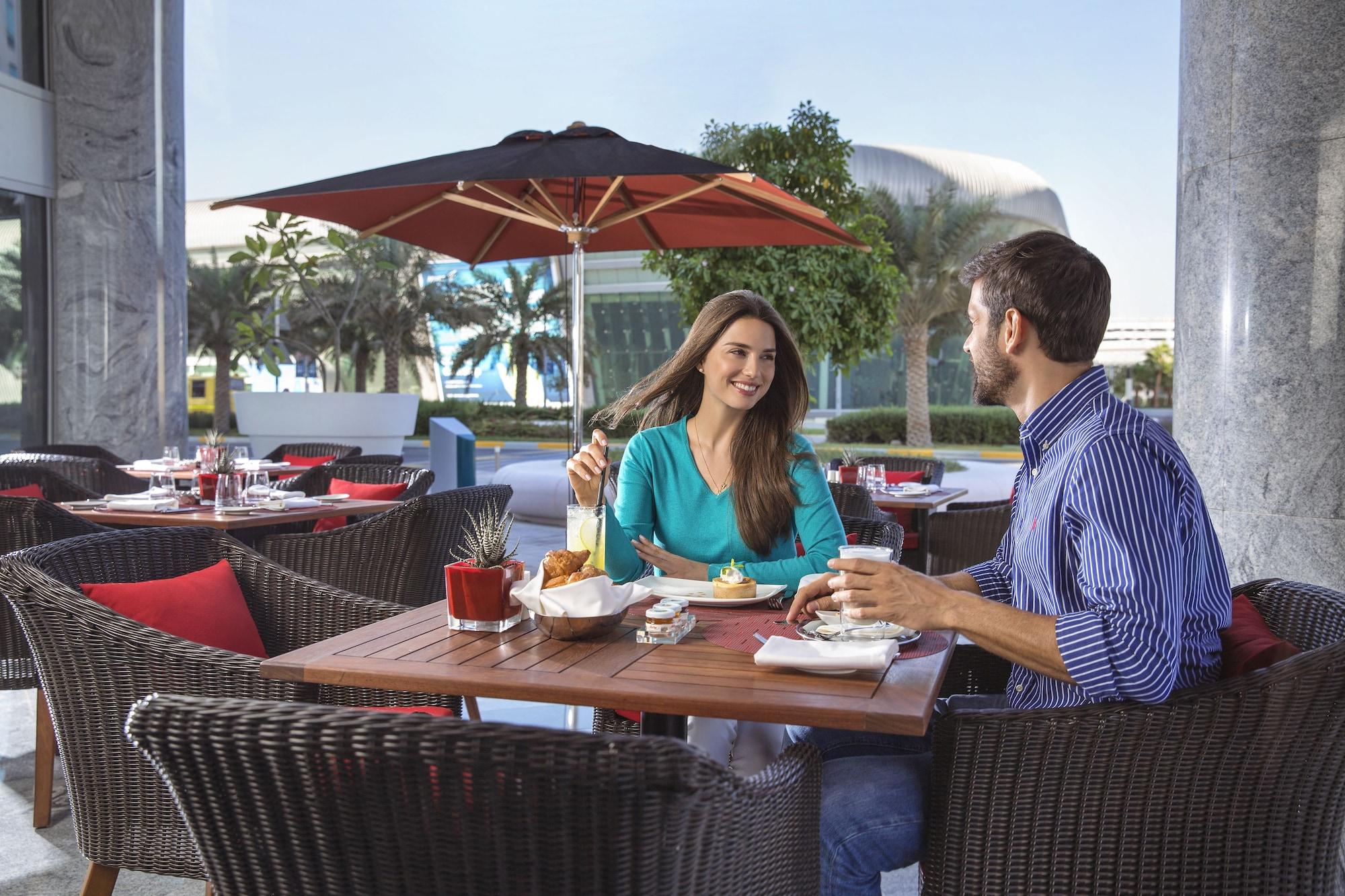 Restaurant Capital Centre Arjaan by Rotana