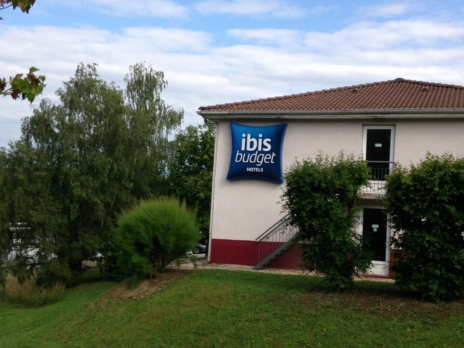 Vista Exterior ibis budget Besancon Nord Ecole Valentin