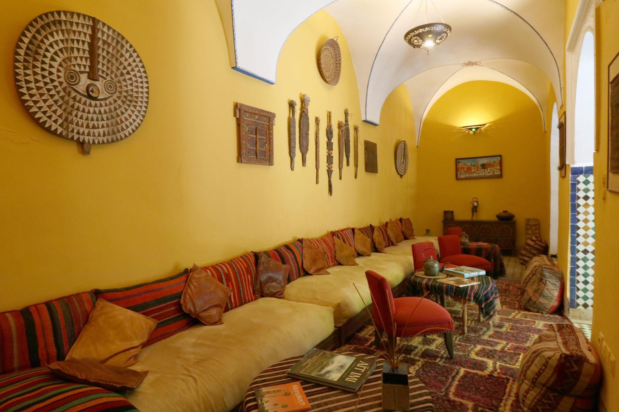 Bar/Salón Riad El Borj