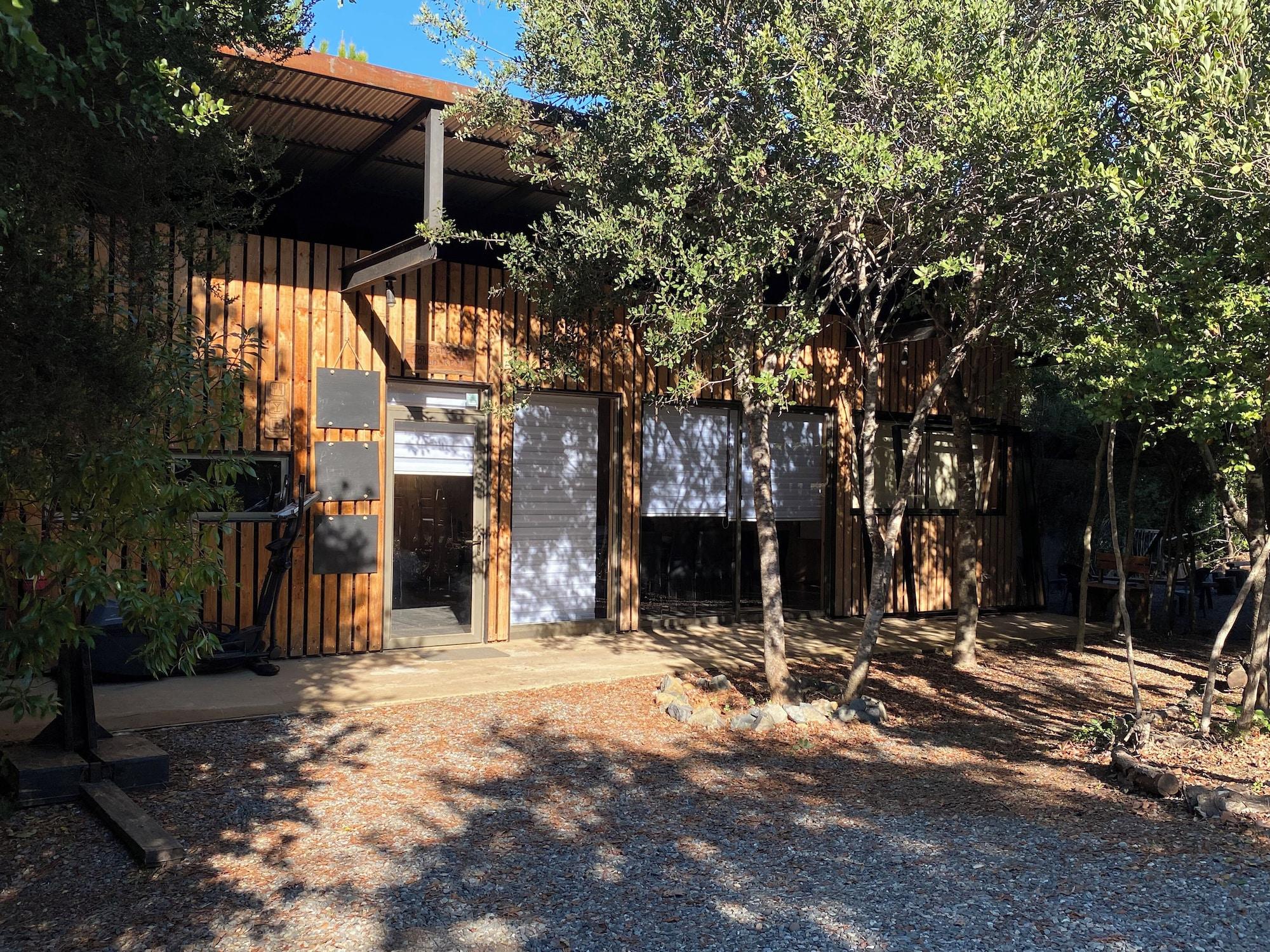 Sala de Reuniones Lodge Colbun