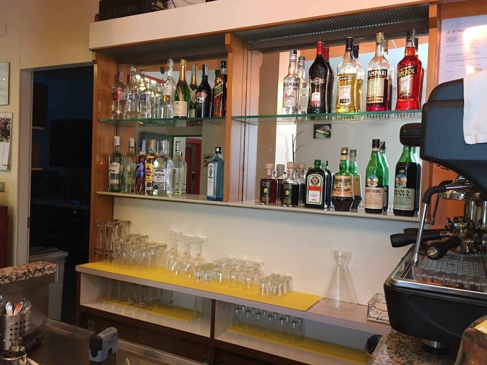Bar/Salón Hotel Capinera