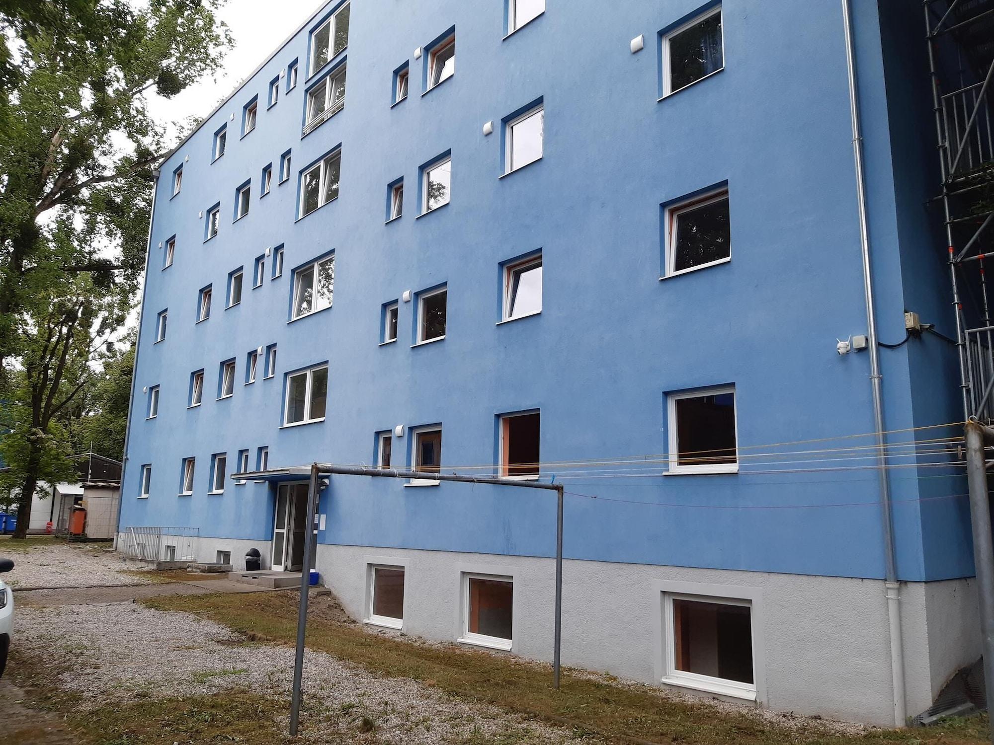Vista Exterior 2-Rent Group Hostel Rooms&Apartments TUB19A