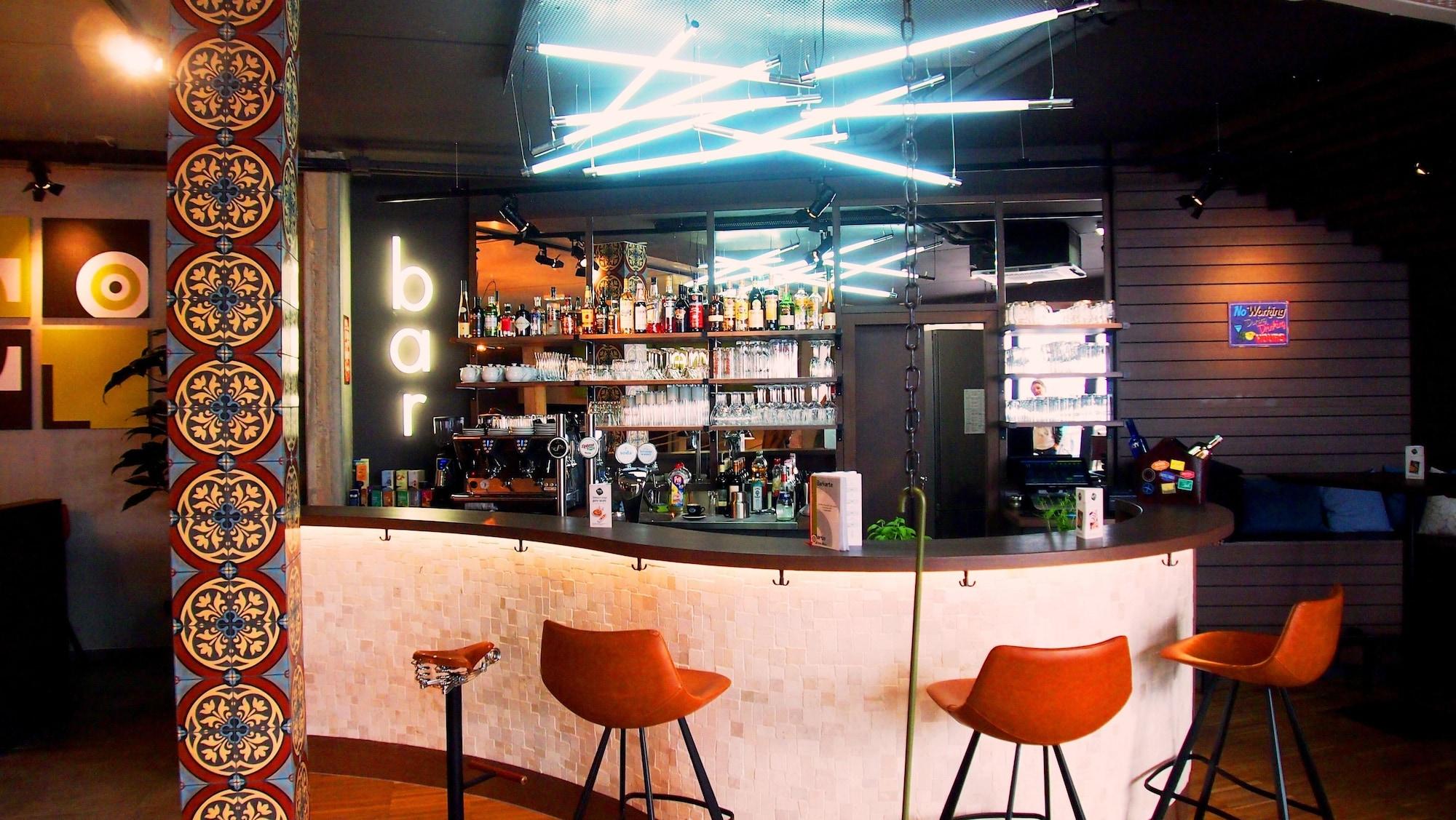Bar/Salón arte Hotel Wien Stadthalle