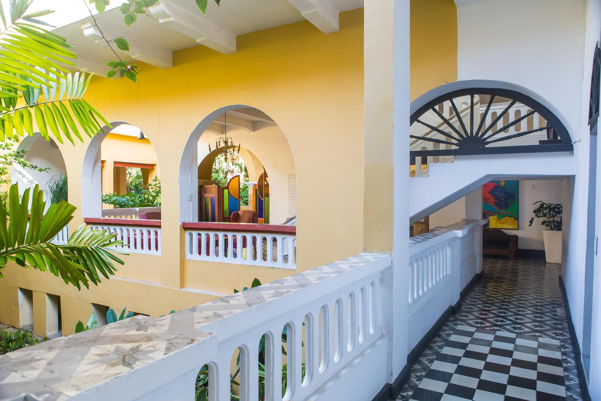 Vista Lobby El Claustro Hotel House