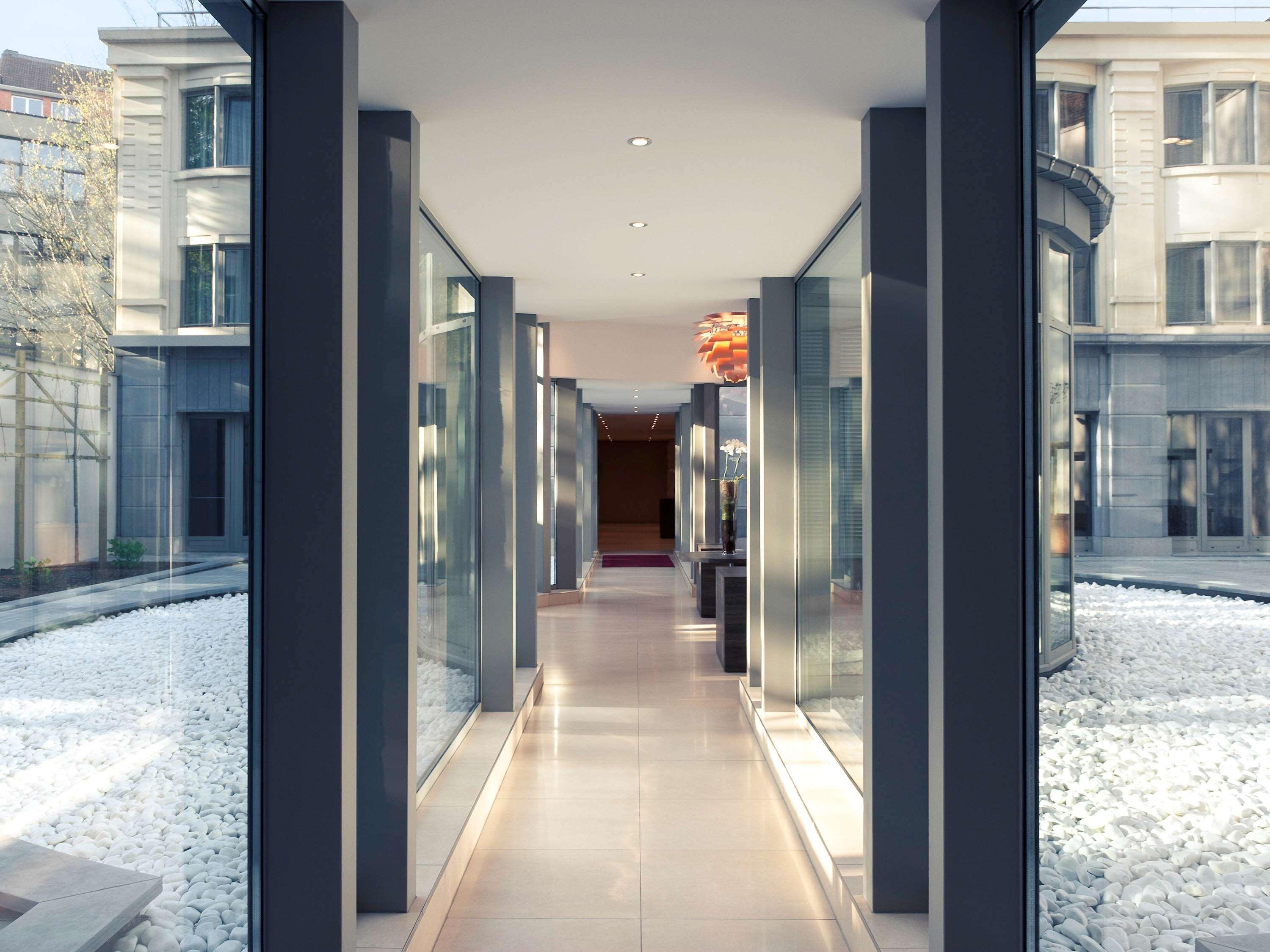 Vista Lobby Mercure Brussels Centre Midi