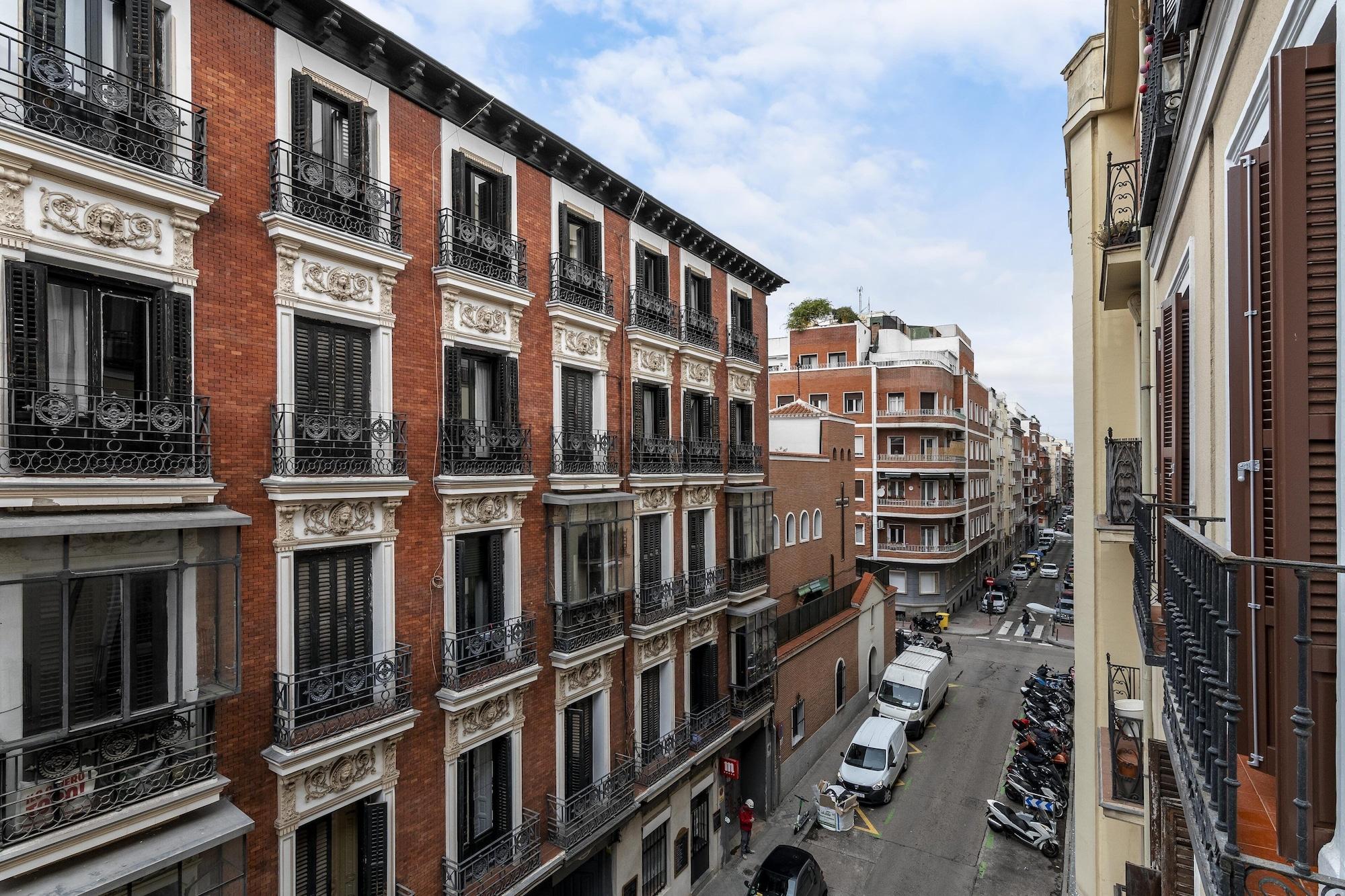 Vista Exterior Dobo Marco Polo