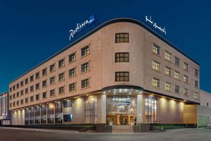 Alojamiento - Radisson Blu Hotel, Buraidah