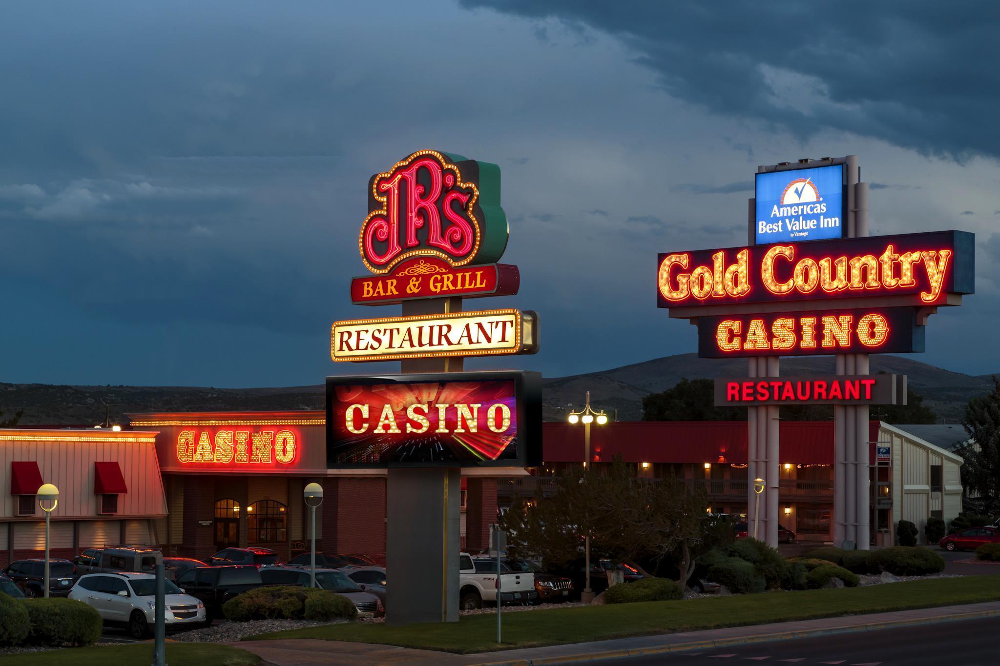 Vista Exterior Gold Country Inn and Casino by Red Lion Hotels