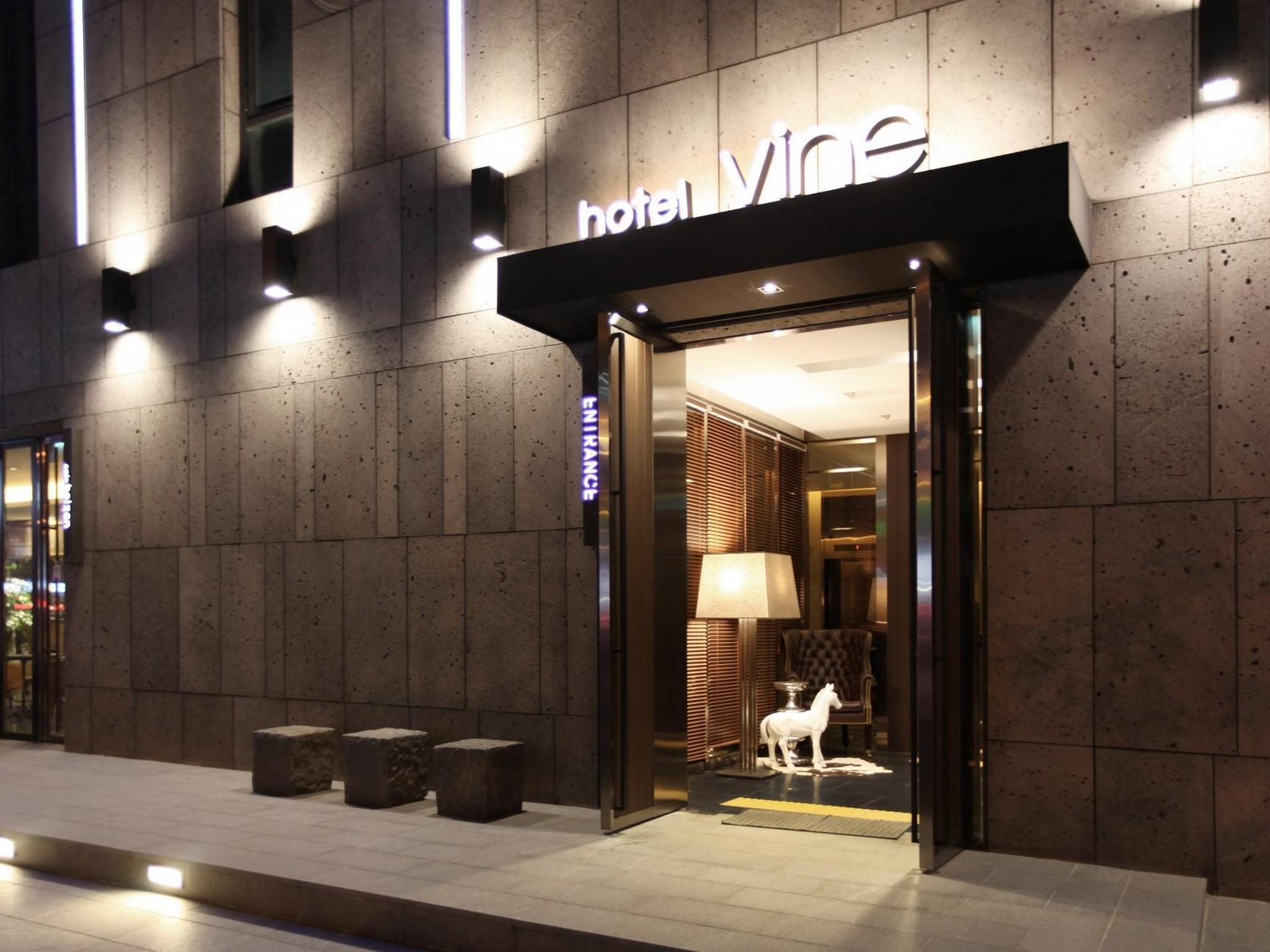 Vista Exterior Vine Hotel