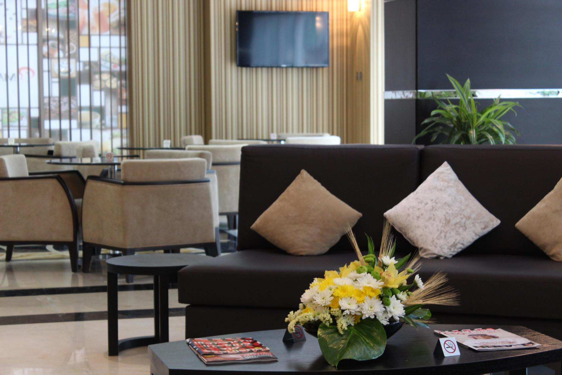 Vista Lobby Al Diar Sawa Hotel Apartments