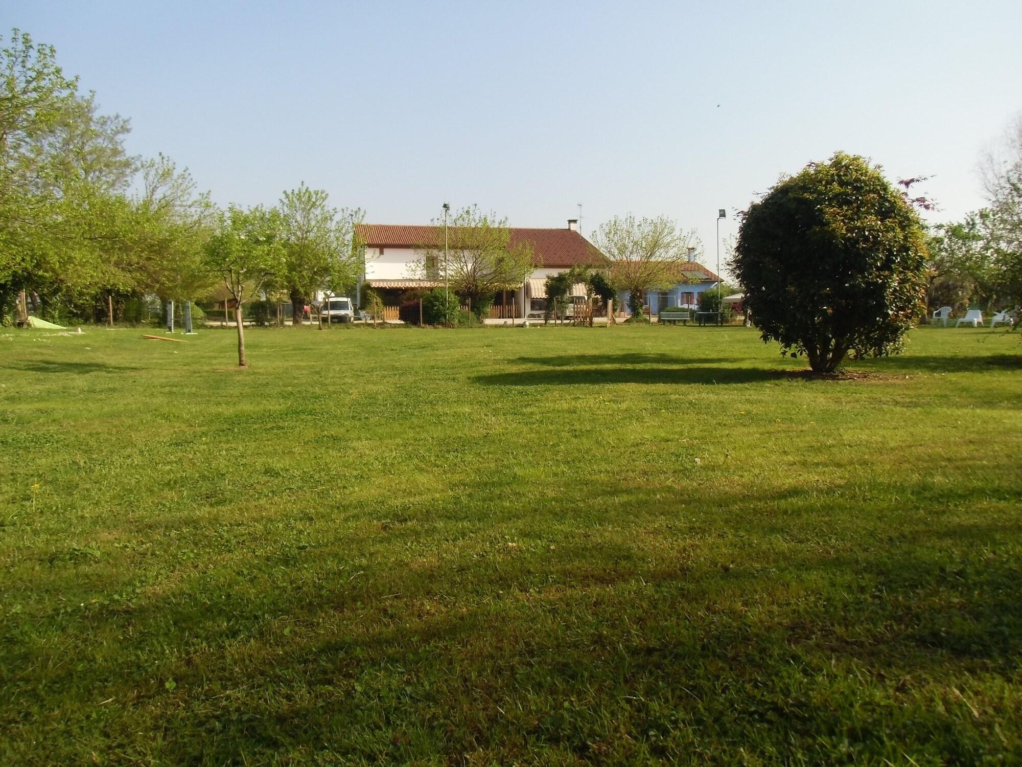 Varios Podere Vedelago