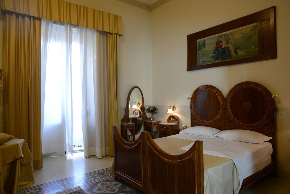 Habitación Albergo Italia