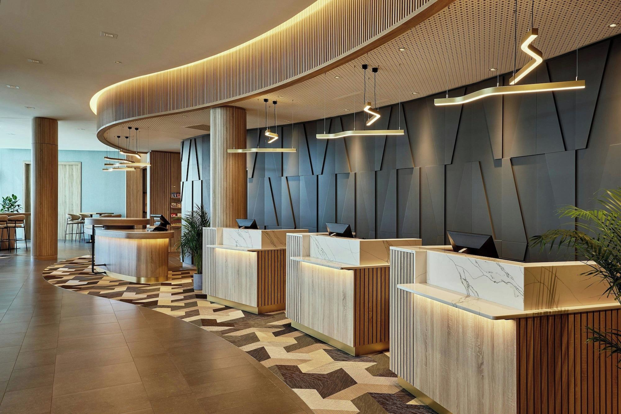 Vista Lobby Courtyard by Marriott Berlin City Center